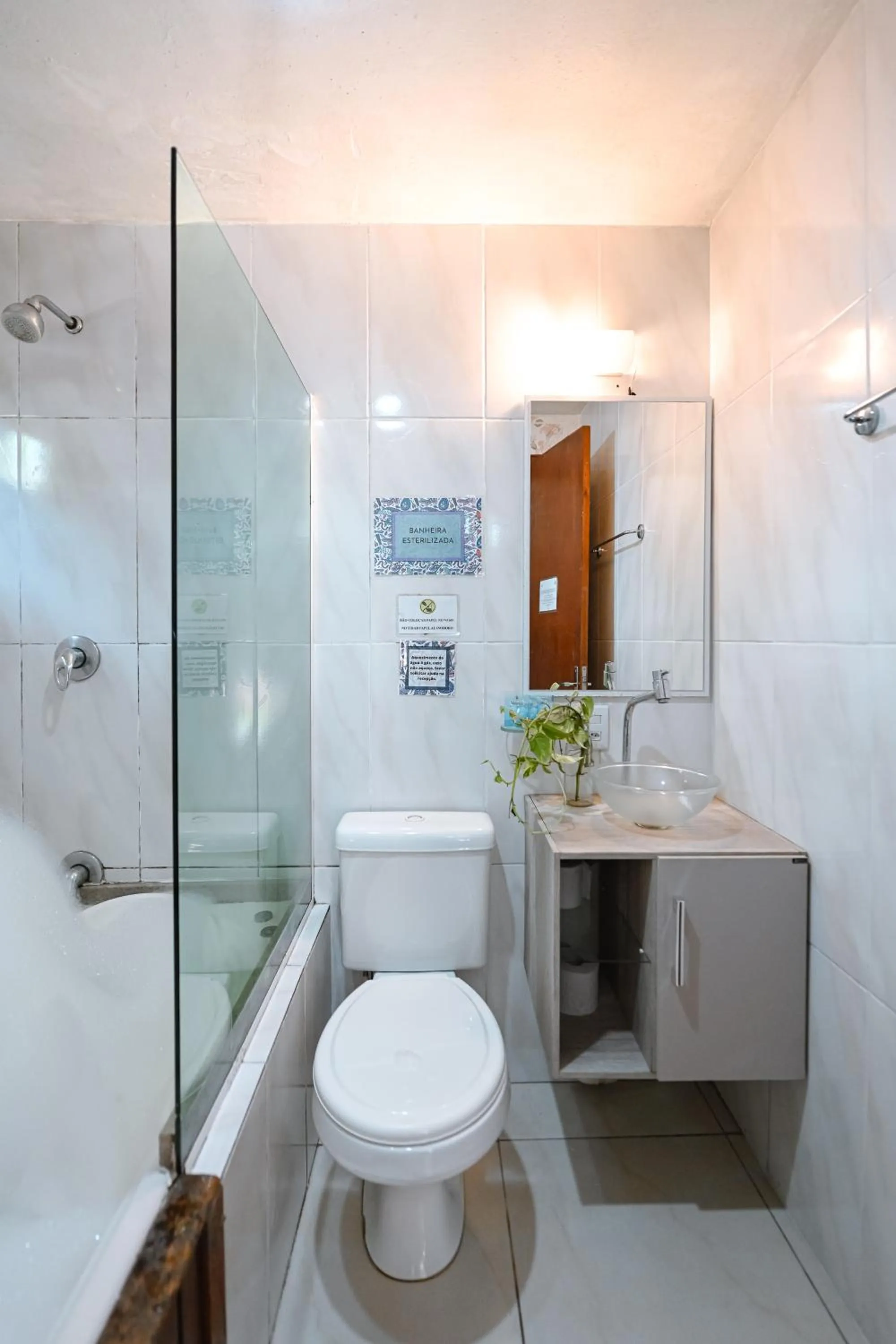 Bathroom in Hotel Praia Do Rosa