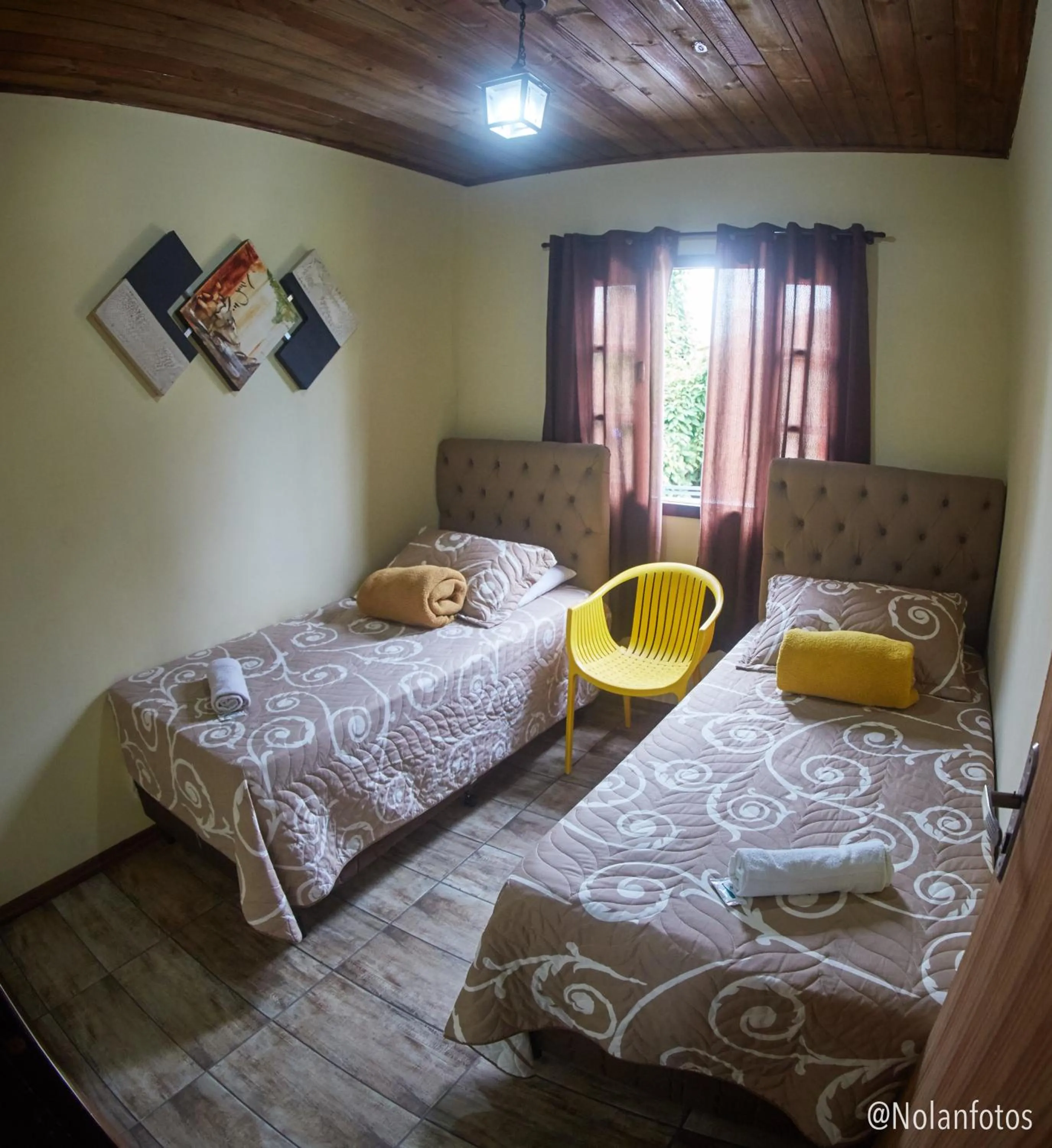 Photo of the whole room, Bed in Hotel Praia Do Rosa