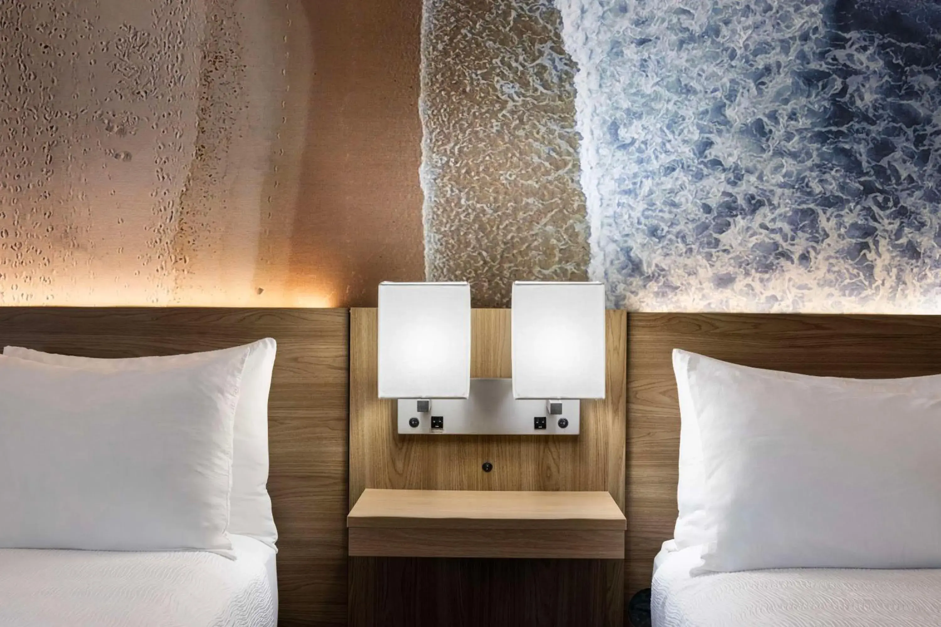 Bedroom, Bed in Aiden by Best Western Cape Cod - West Yarmouth Bedroom, Bed in Aiden by Best Western Cape Cod - West Yarmouth