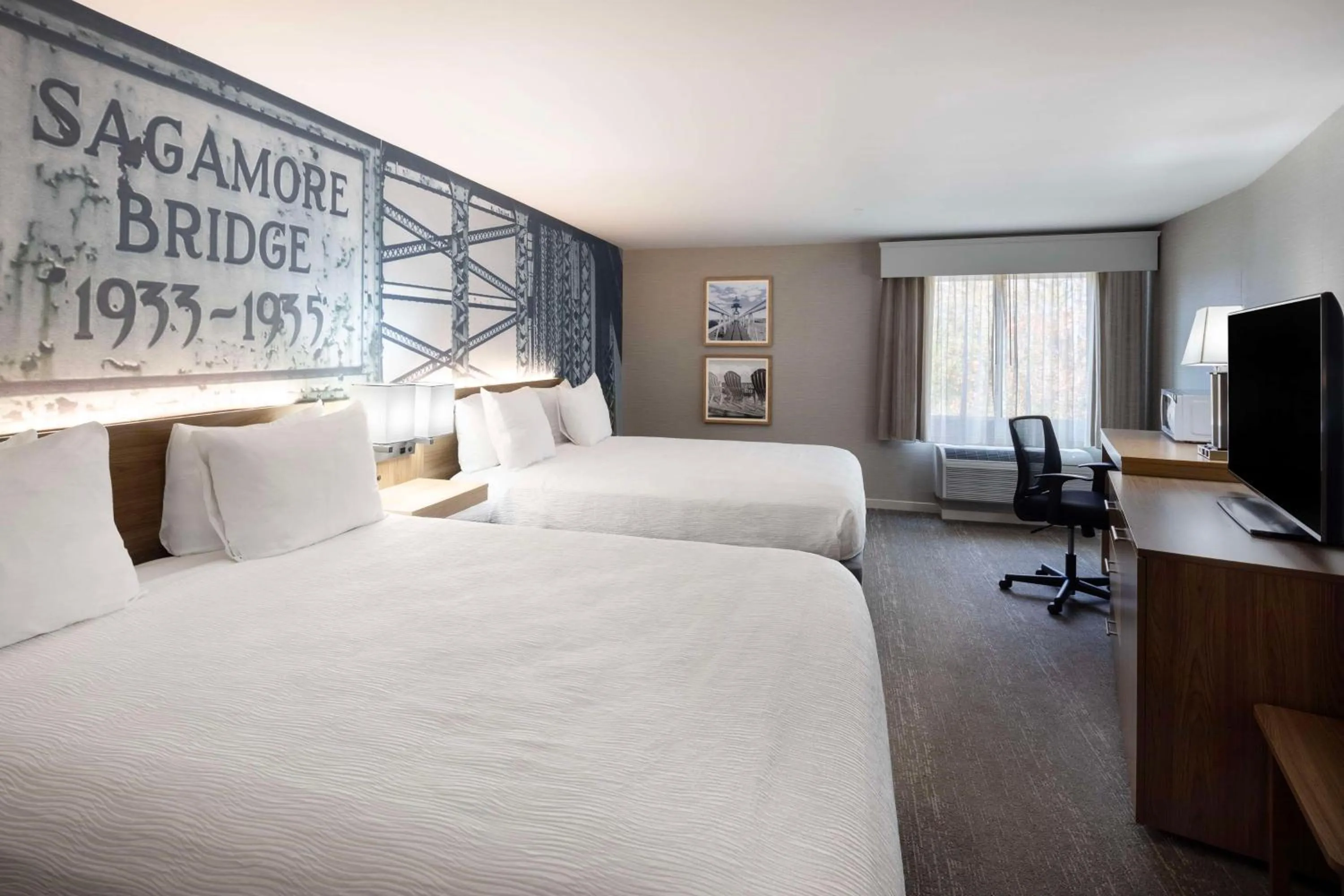 Photo of the whole room, Bed in Aiden by Best Western Cape Cod - West Yarmouth