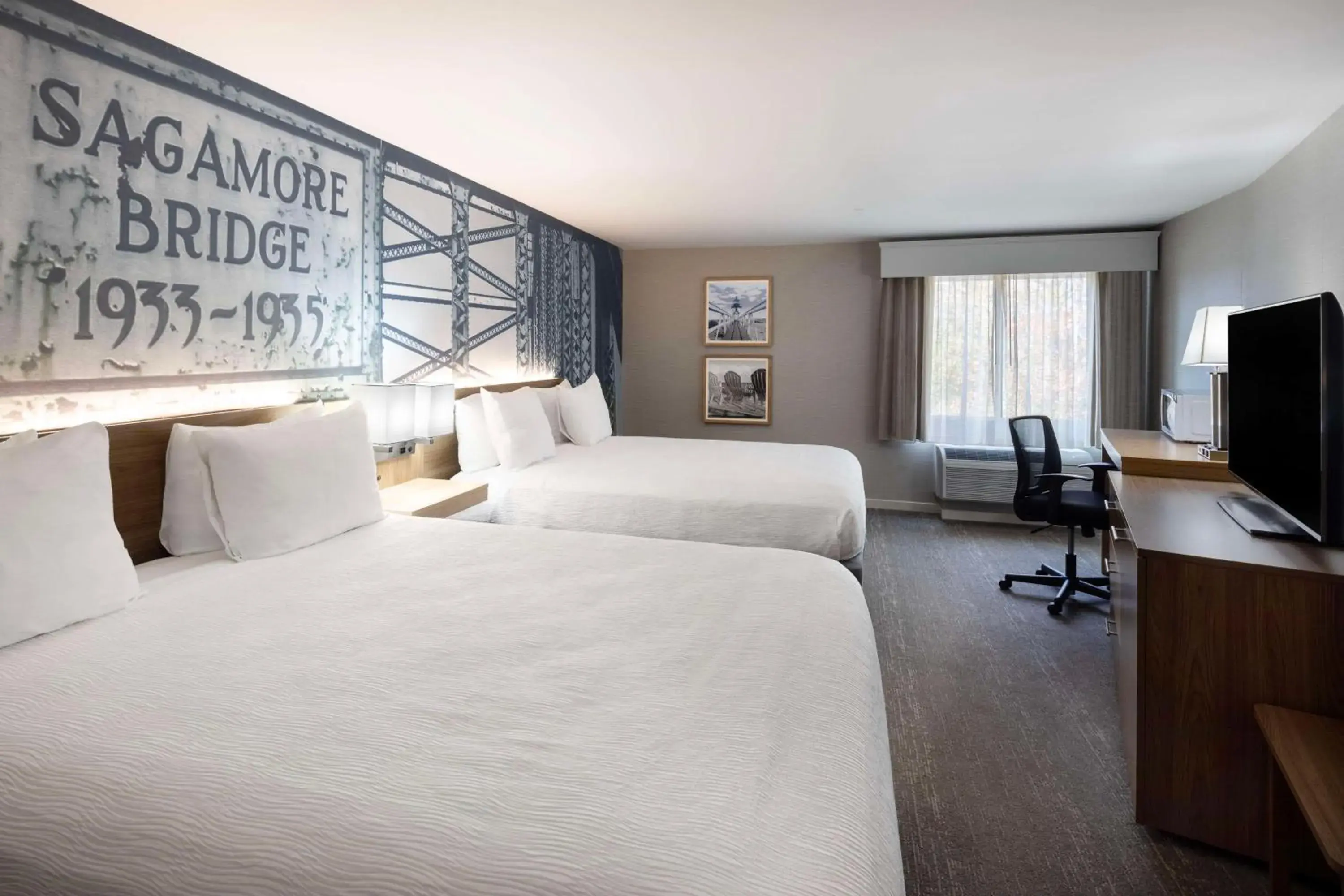 Two-Room Queen Suite with Sofa Bed - Non-Smoking in Aiden by Best Western Cape Cod - West Yarmouth Two-Room Queen Suite with Sofa Bed - Non-Smoking in Aiden by Best Western Cape Cod - West Yarmouth