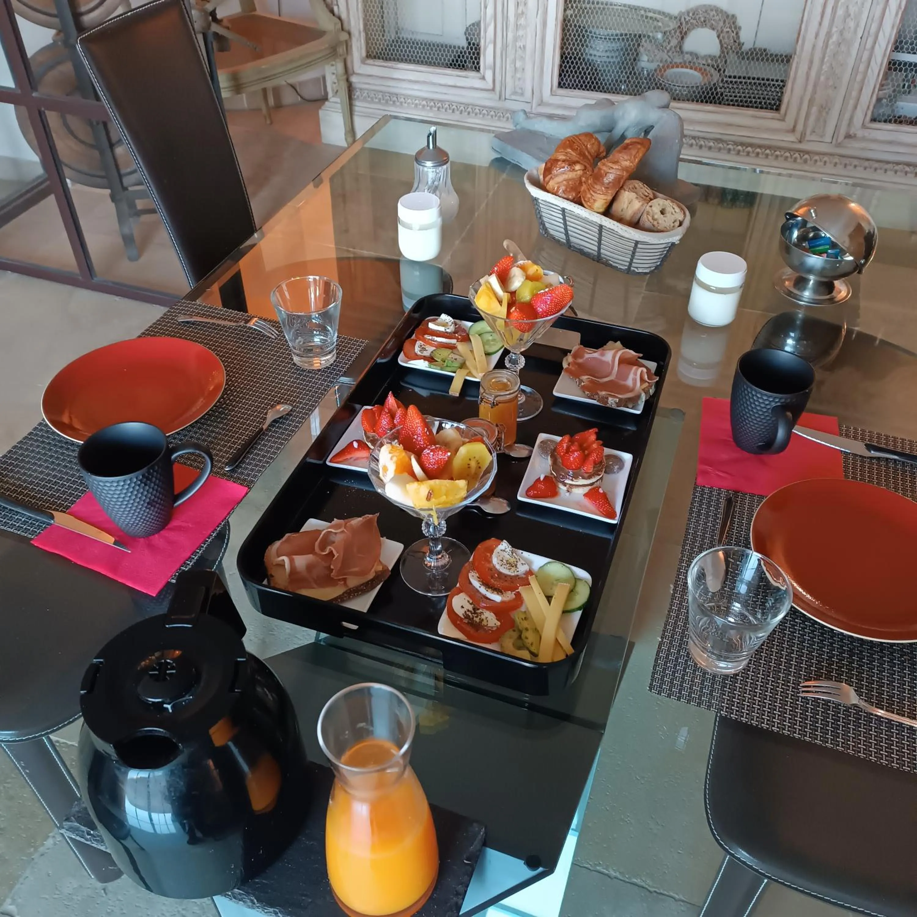 Breakfast in Chambre d'hôtes du Mas de Longuefeuille
