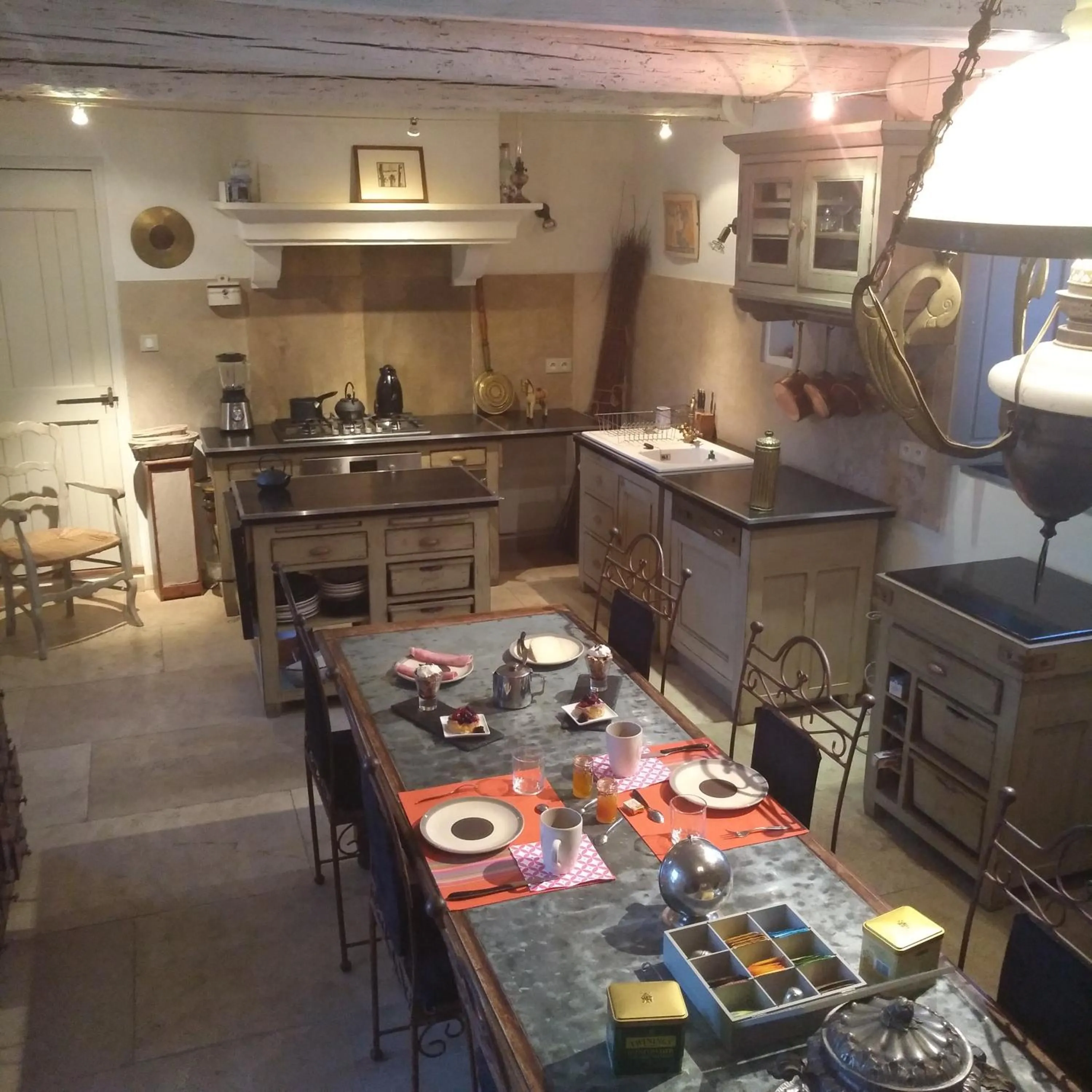 Food in Chambre d'hôtes du Mas de Longuefeuille