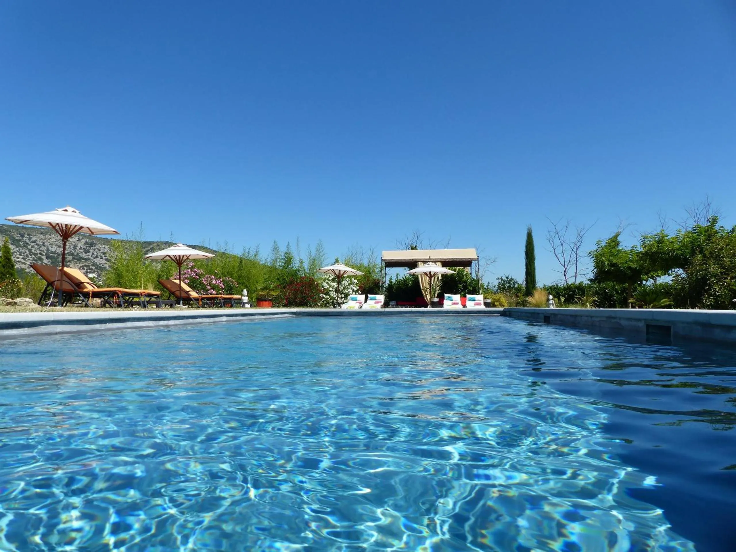 Swimming pool in Chambre d'hôtes du Mas de Longuefeuille