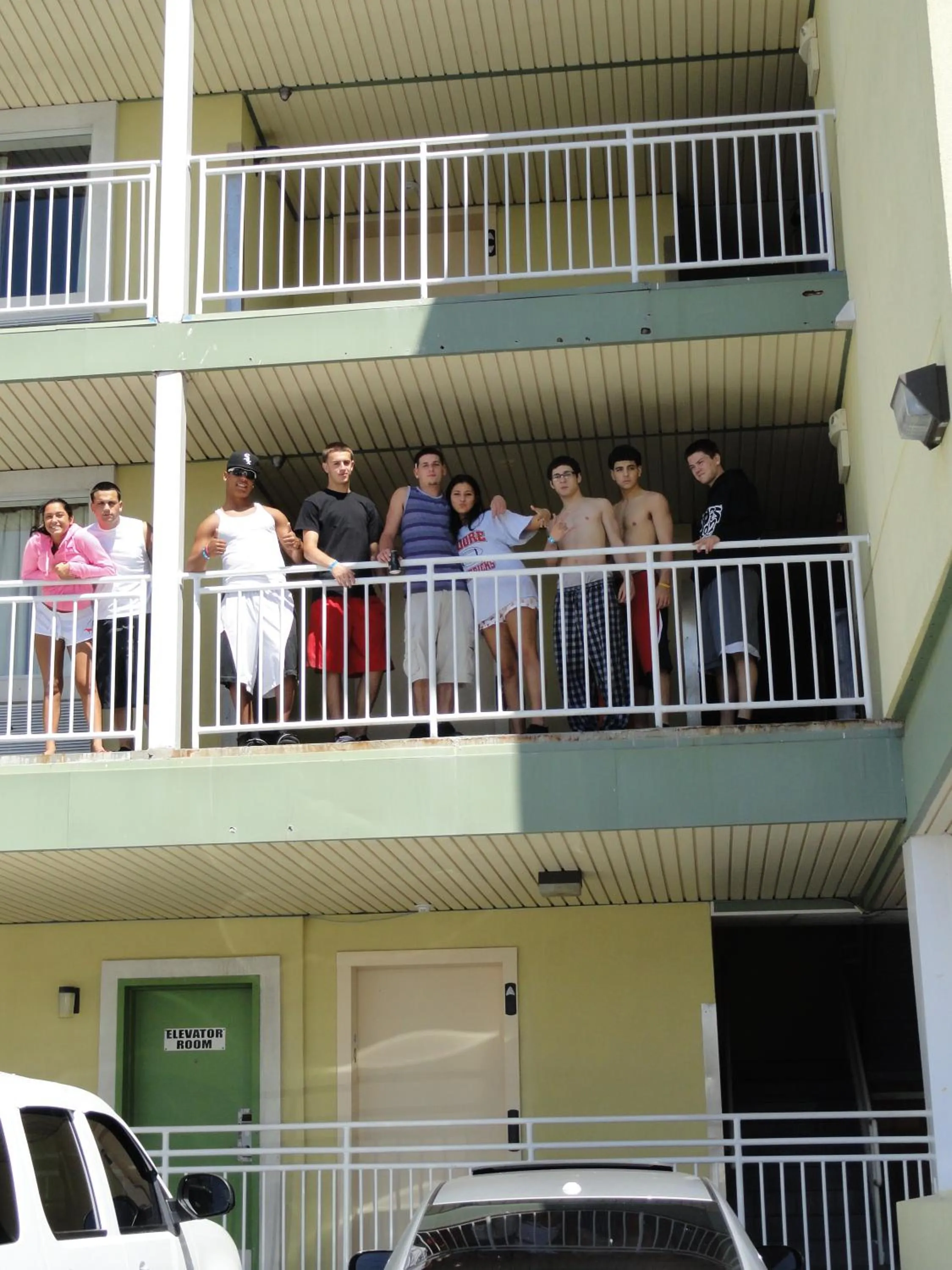 Balcony/Terrace in Sea Palace Inn