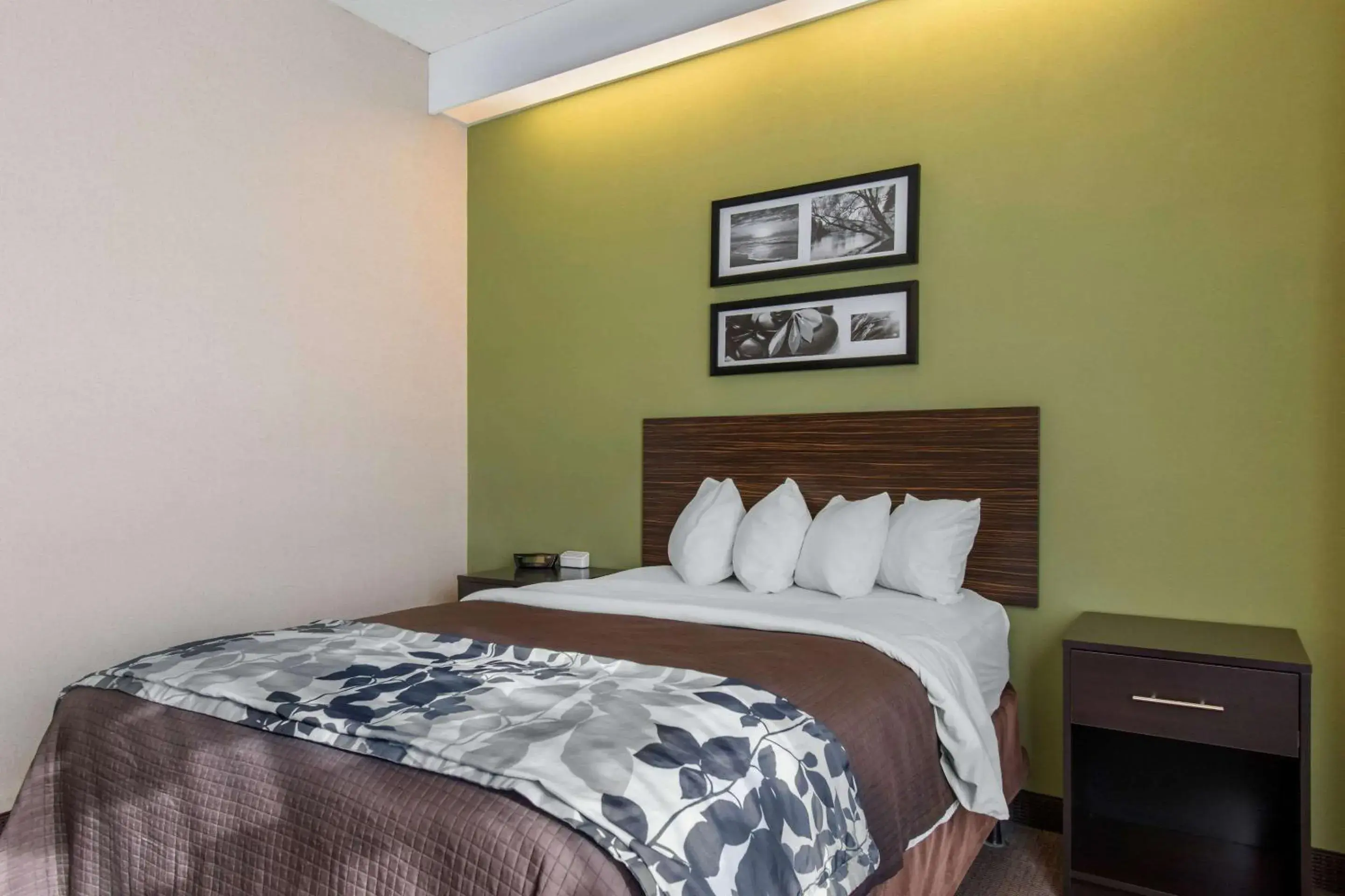 Bedroom, Bed in Sleep Inn Carlisle South Bedroom, Bed in Sleep Inn Carlisle South