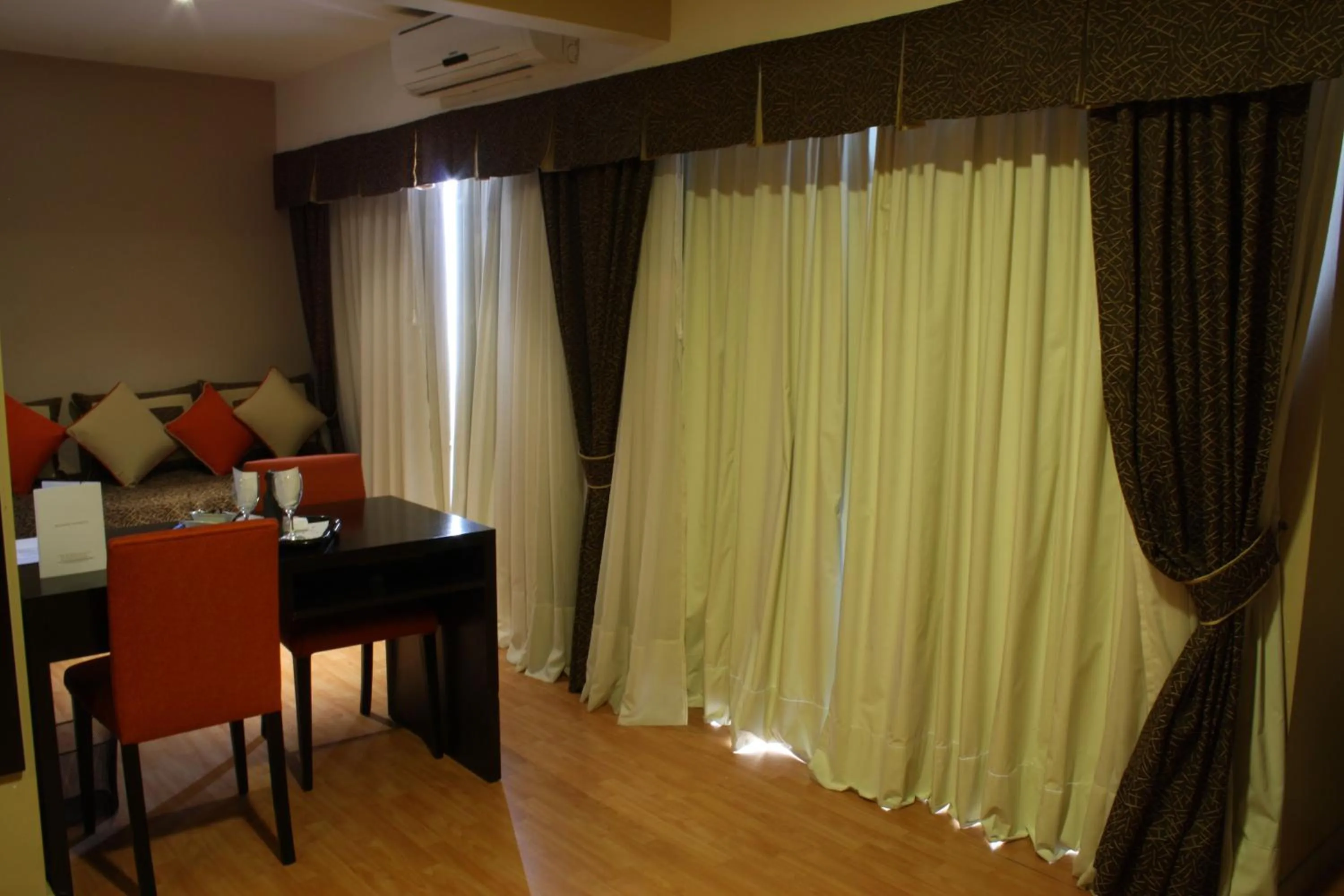 Photo of the whole room in Gran Hotel Continental