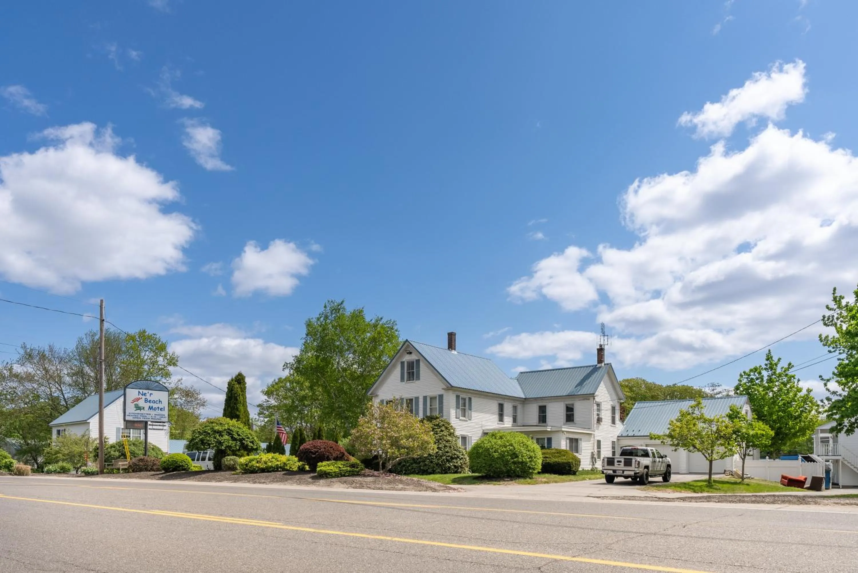 Ne'r Beach Motel