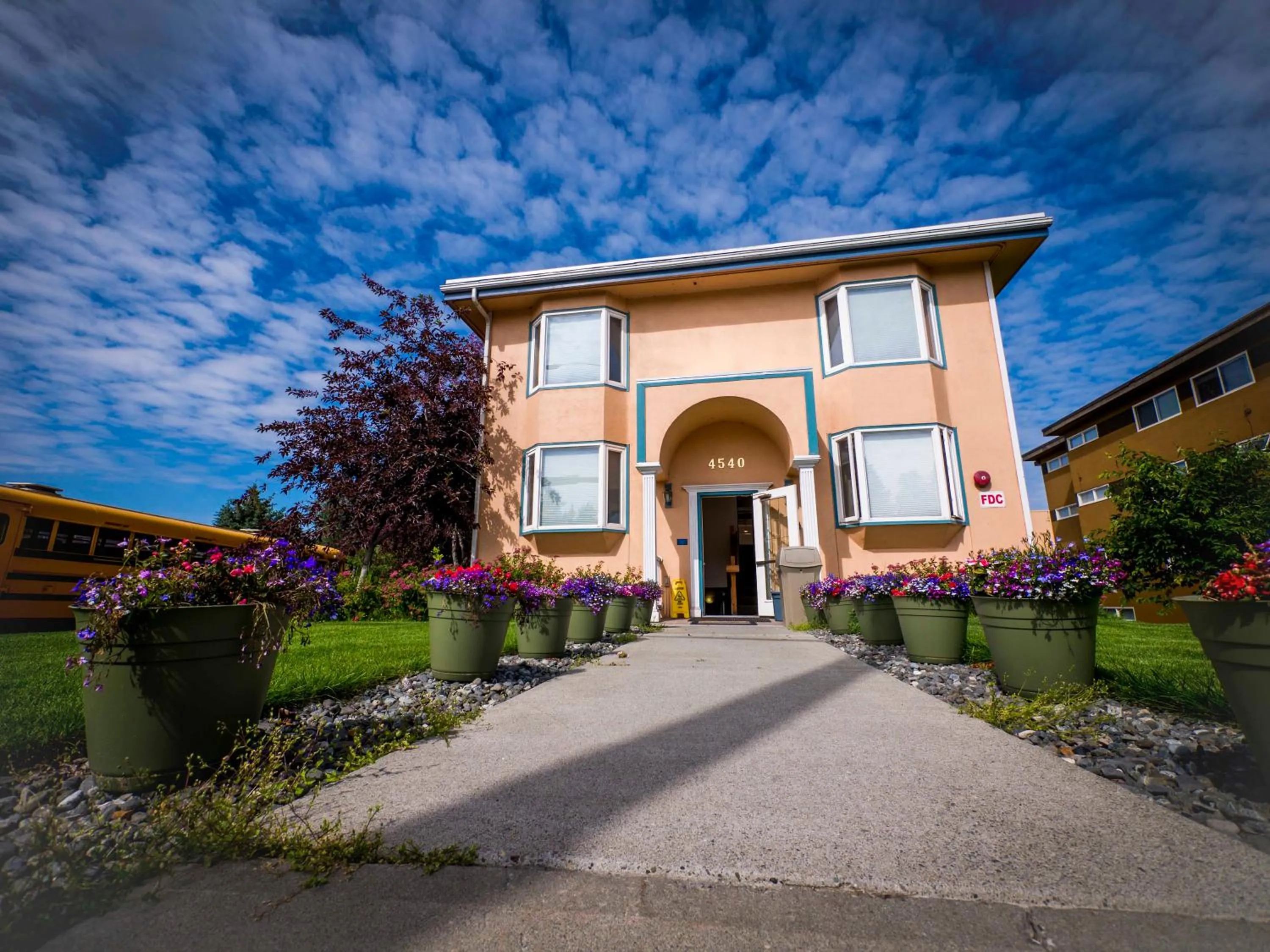 Standard Queen Room in Puffin Inn
