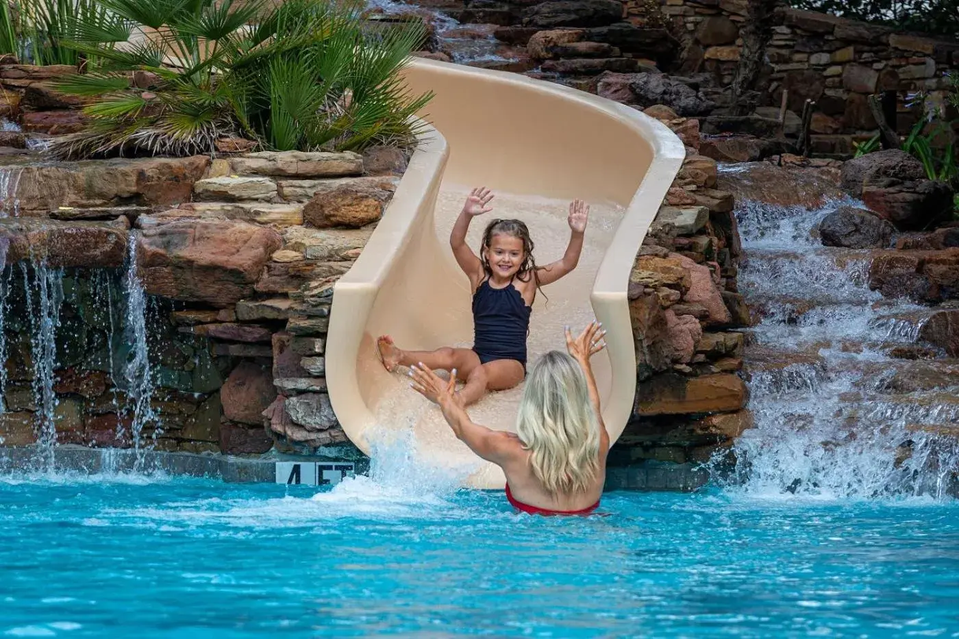 Swimming pool in The Houstonian Hotel, Club & Spa Swimming pool in The Houstonian Hotel, Club & Spa