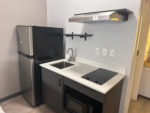Studio 6 Suites Jacksonville, NC