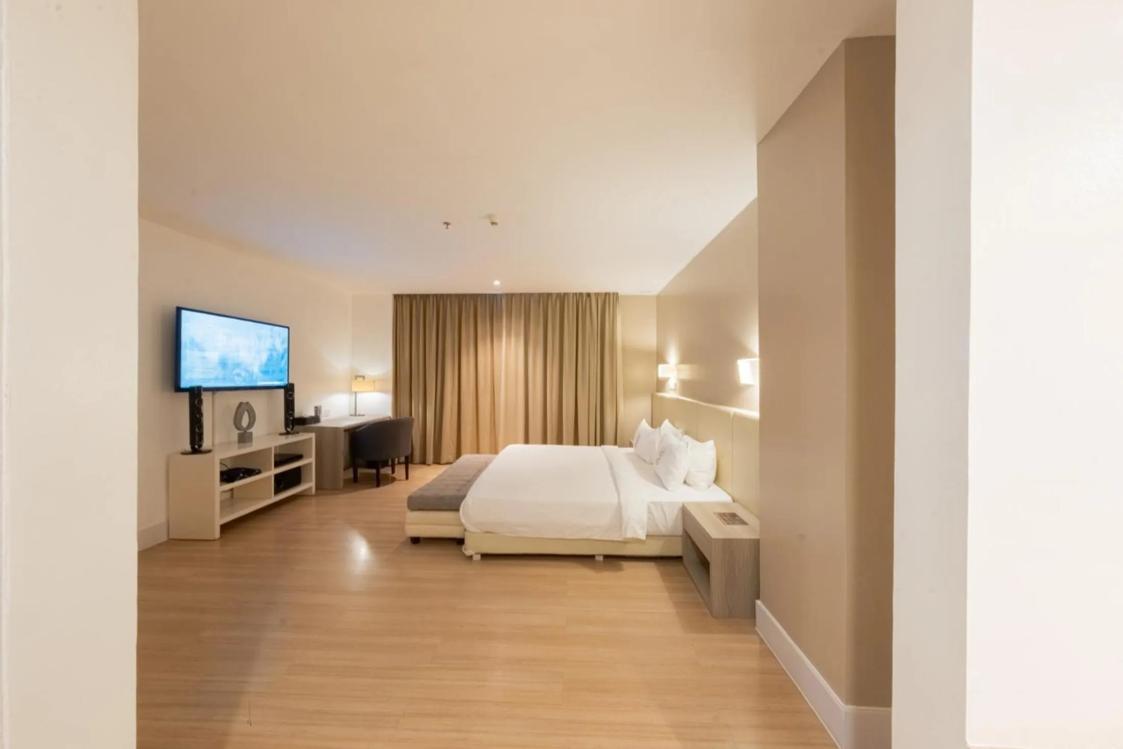 Bed in Grand Jatra Hotel Balikpapan