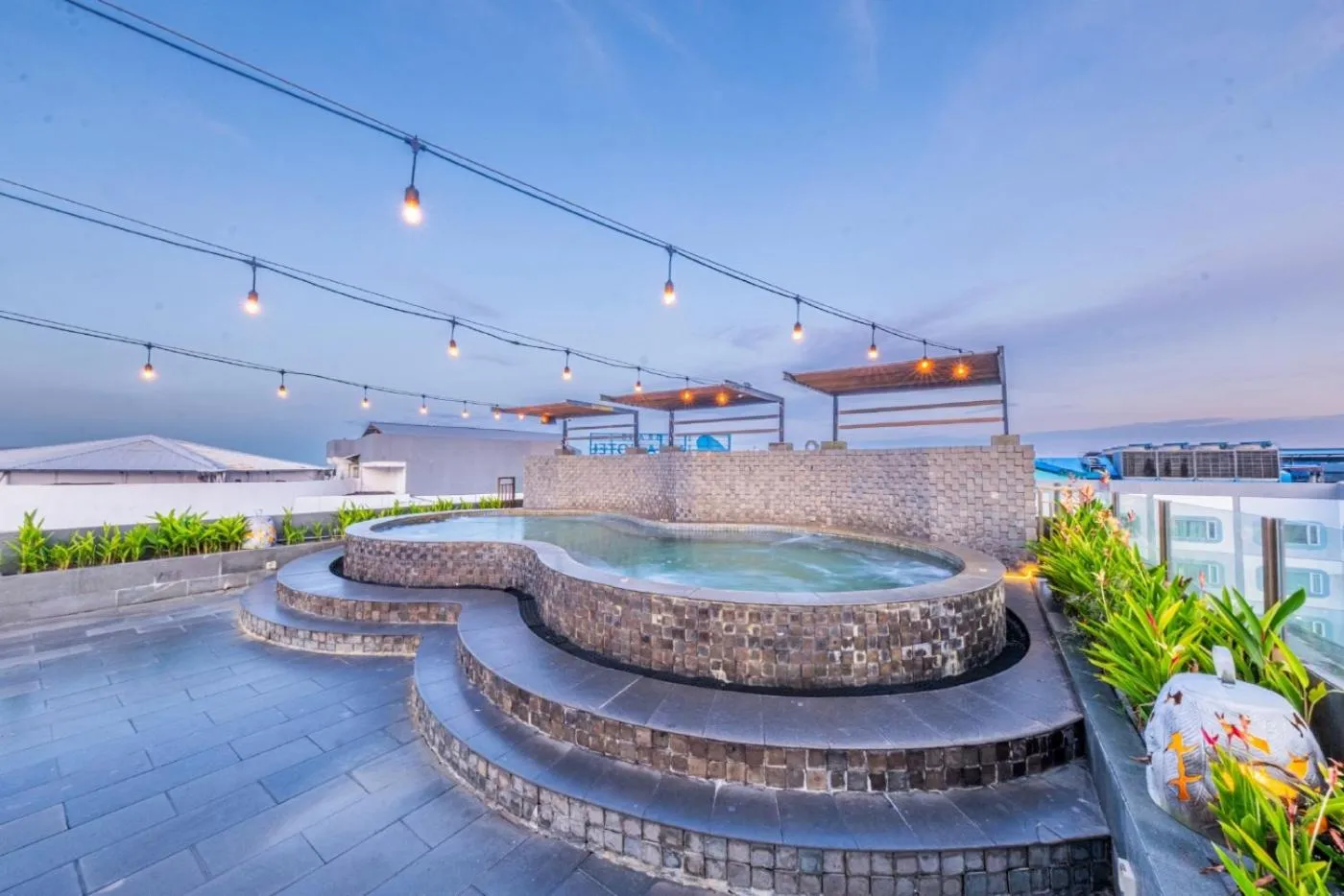 Swimming pool in Grand Jatra Hotel Balikpapan