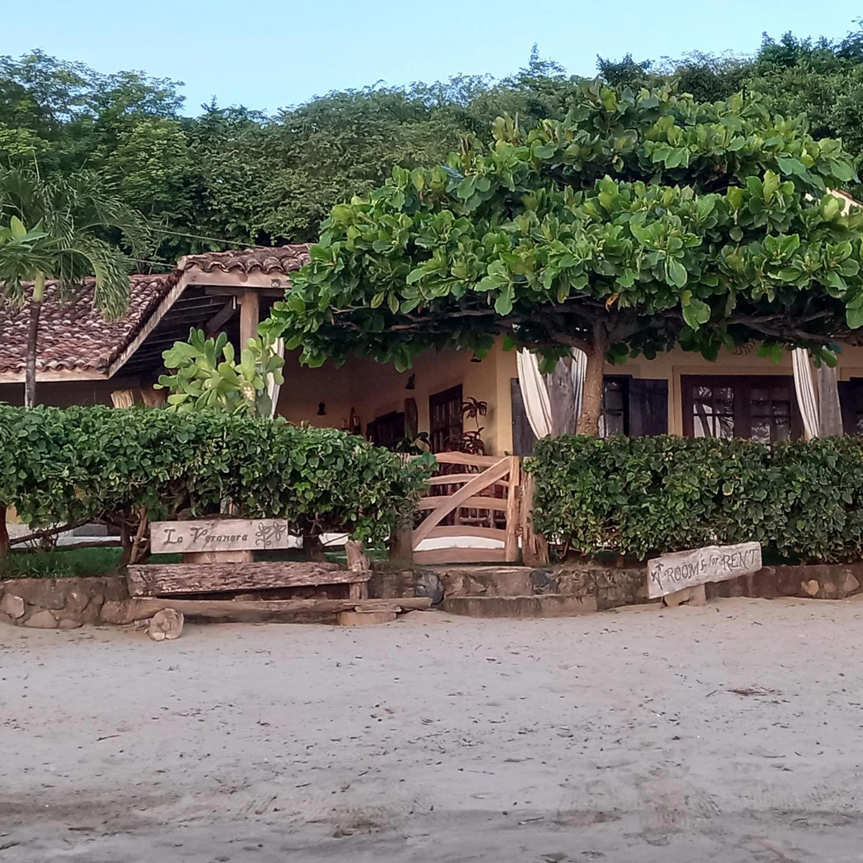 Property building in La Veranera, Playa El Coco