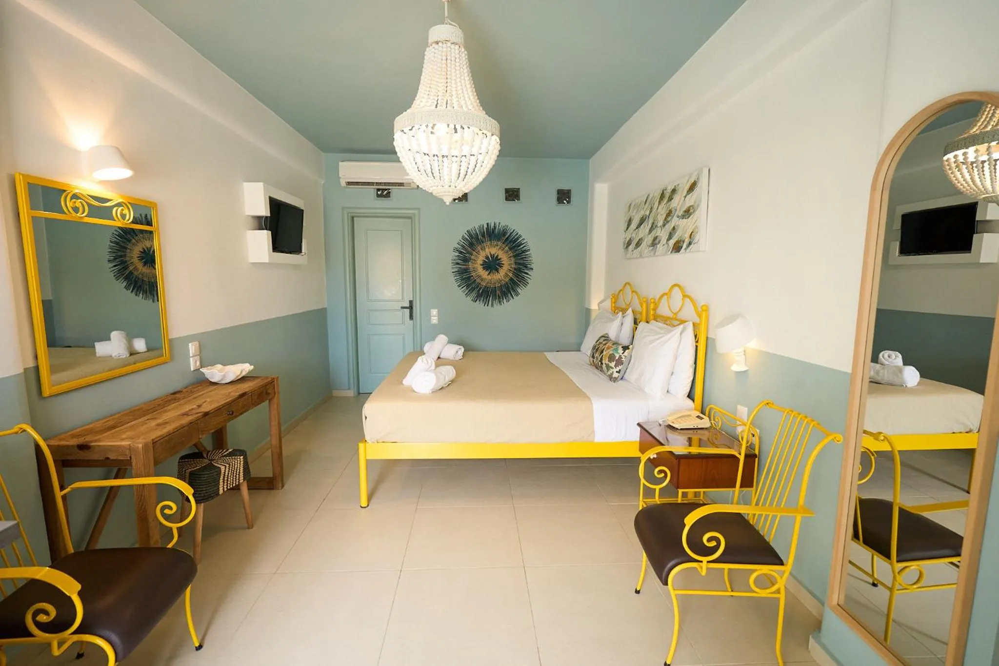 Bed in Bellissimo Resort