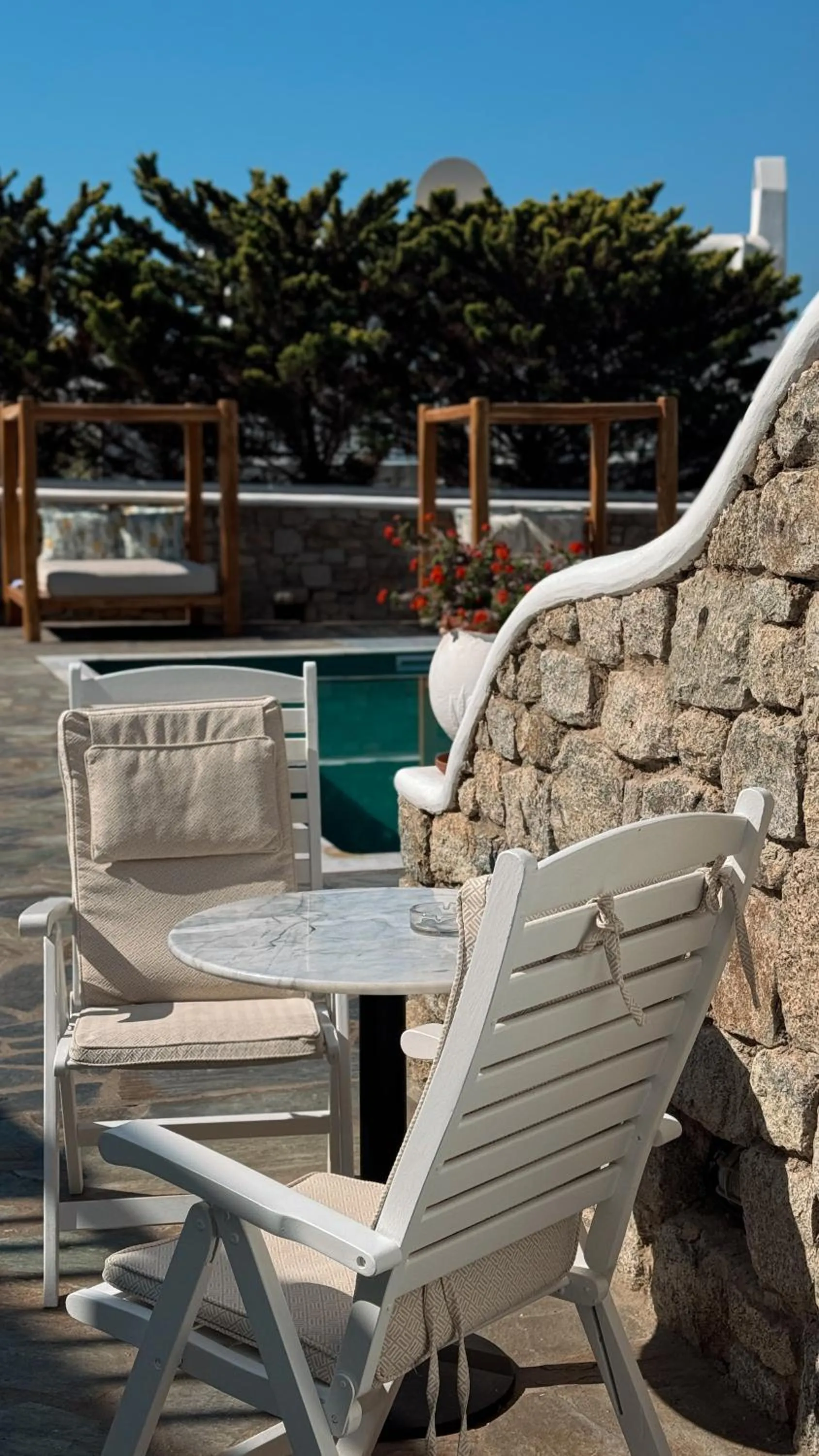 Pool view in Bellissimo Resort