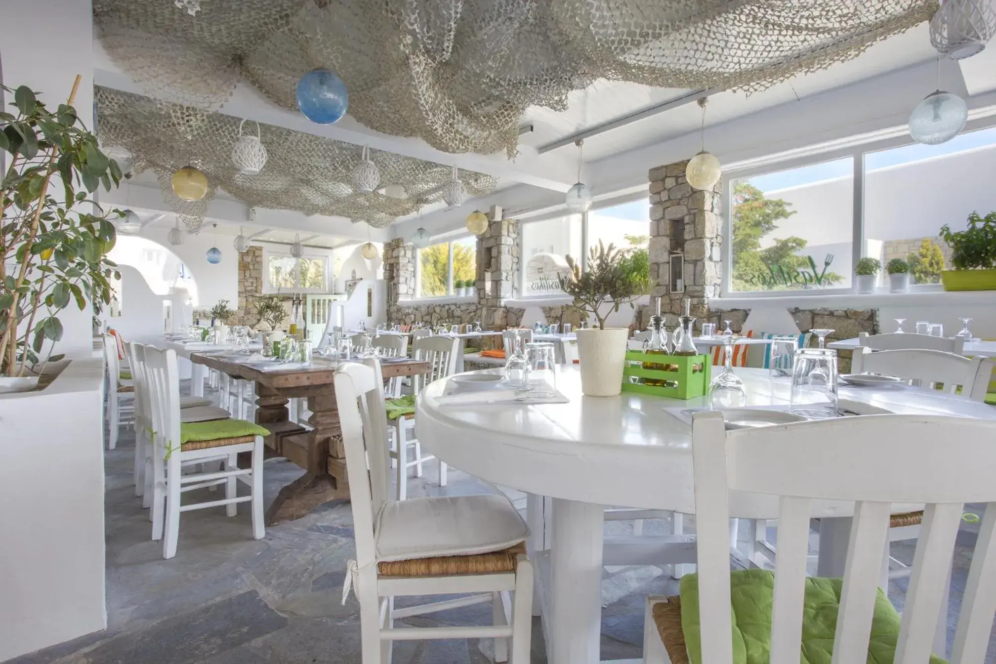 Restaurant/places to eat in Bellissimo Resort Restaurant/places to eat in Bellissimo Resort