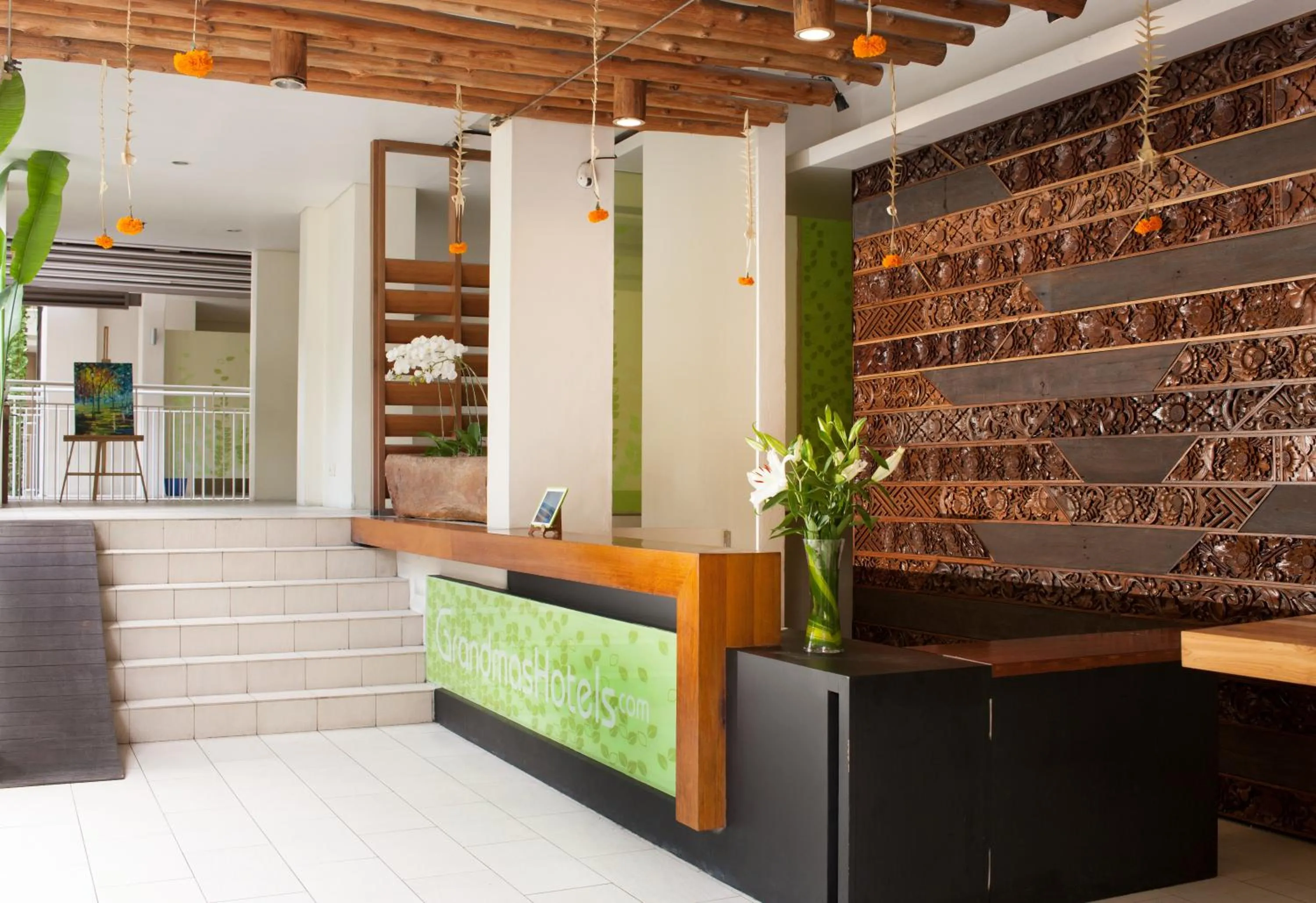 Lobby or reception in Grandmas Plus Hotel Seminyak