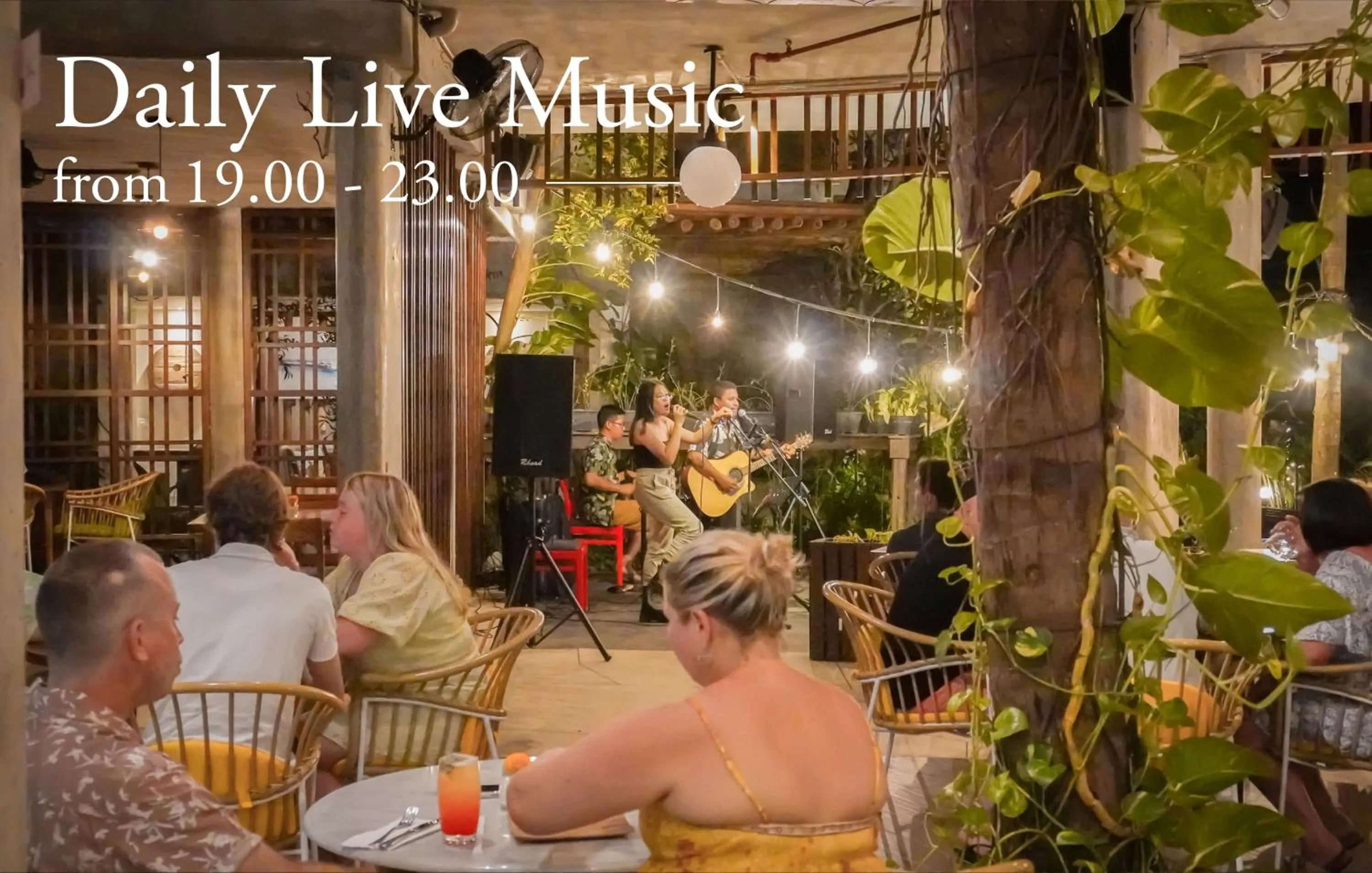 Restaurant/places to eat in Grandmas Plus Hotel Seminyak