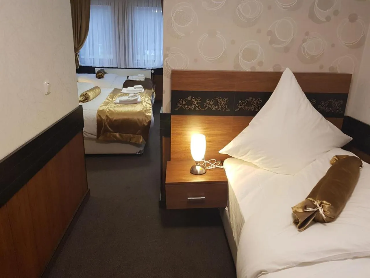 Photo of the whole room, Bed in Hotel im Anker