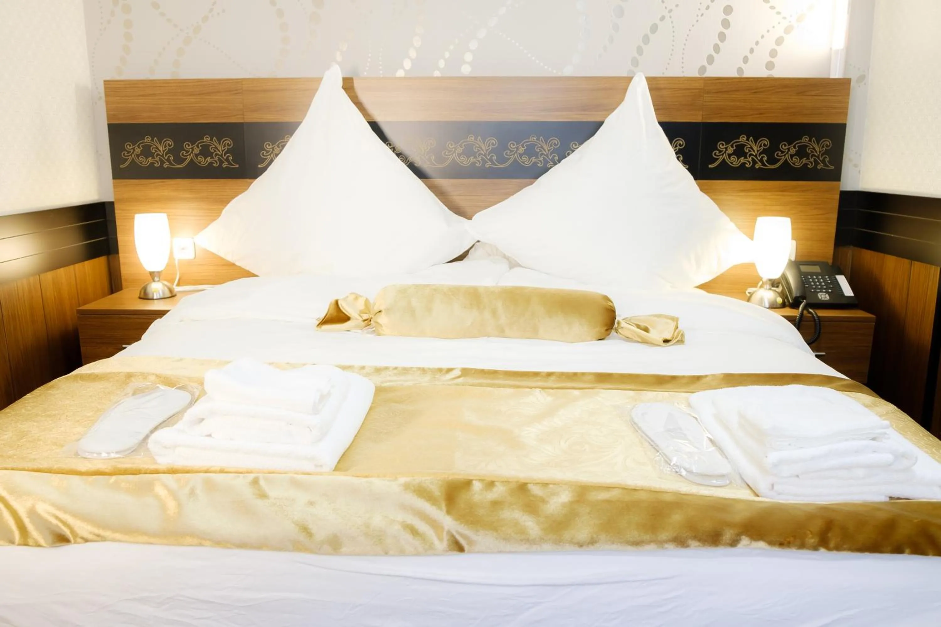 Photo of the whole room, Bed in Hotel im Anker