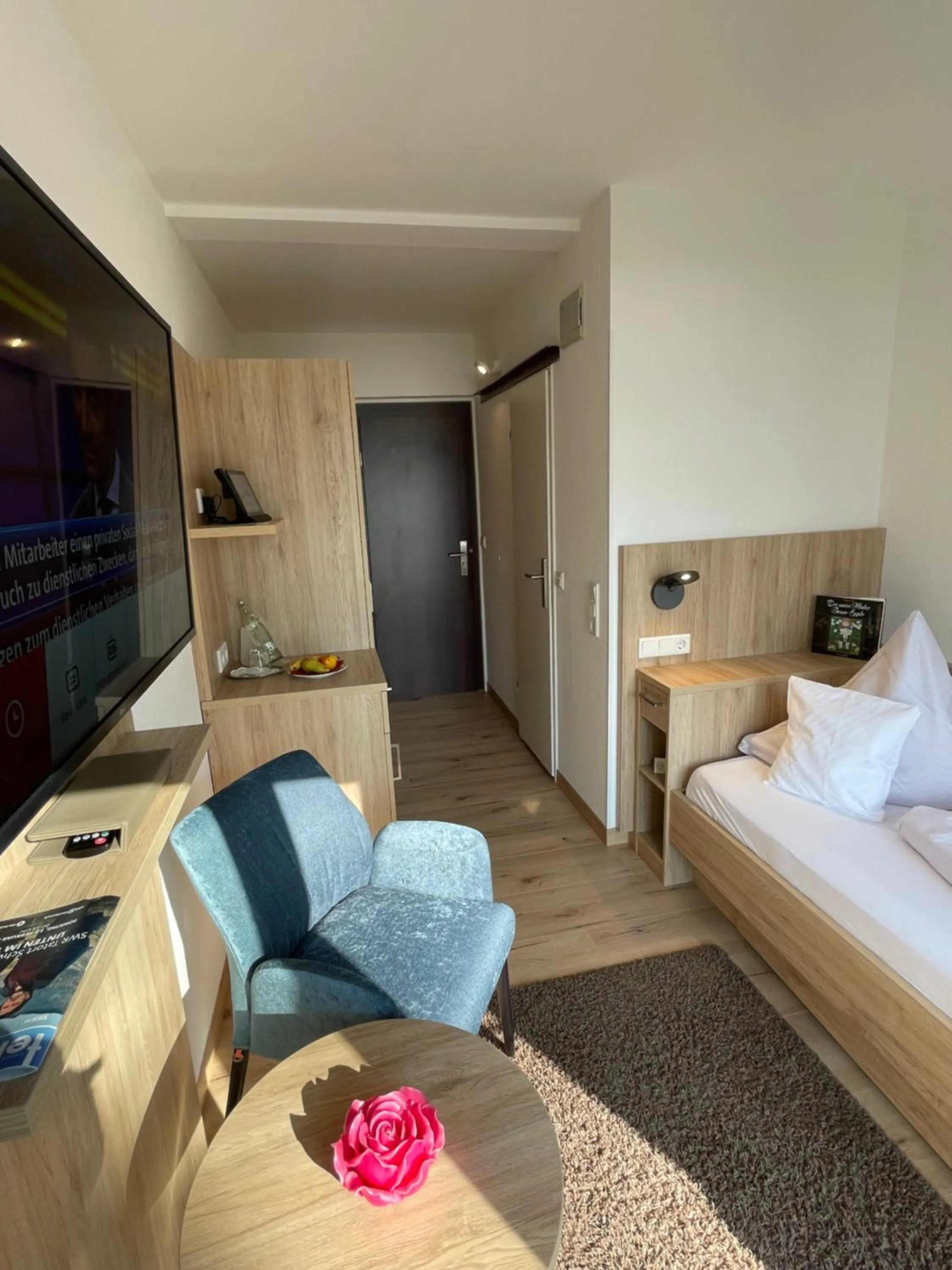 Photo of the whole room, Bed in Iris am See garni