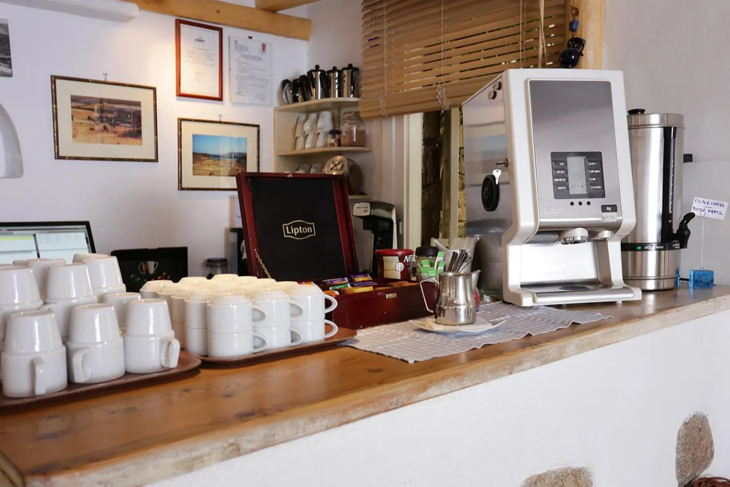 Coffee/tea facilities in Albatros Club Mykonos