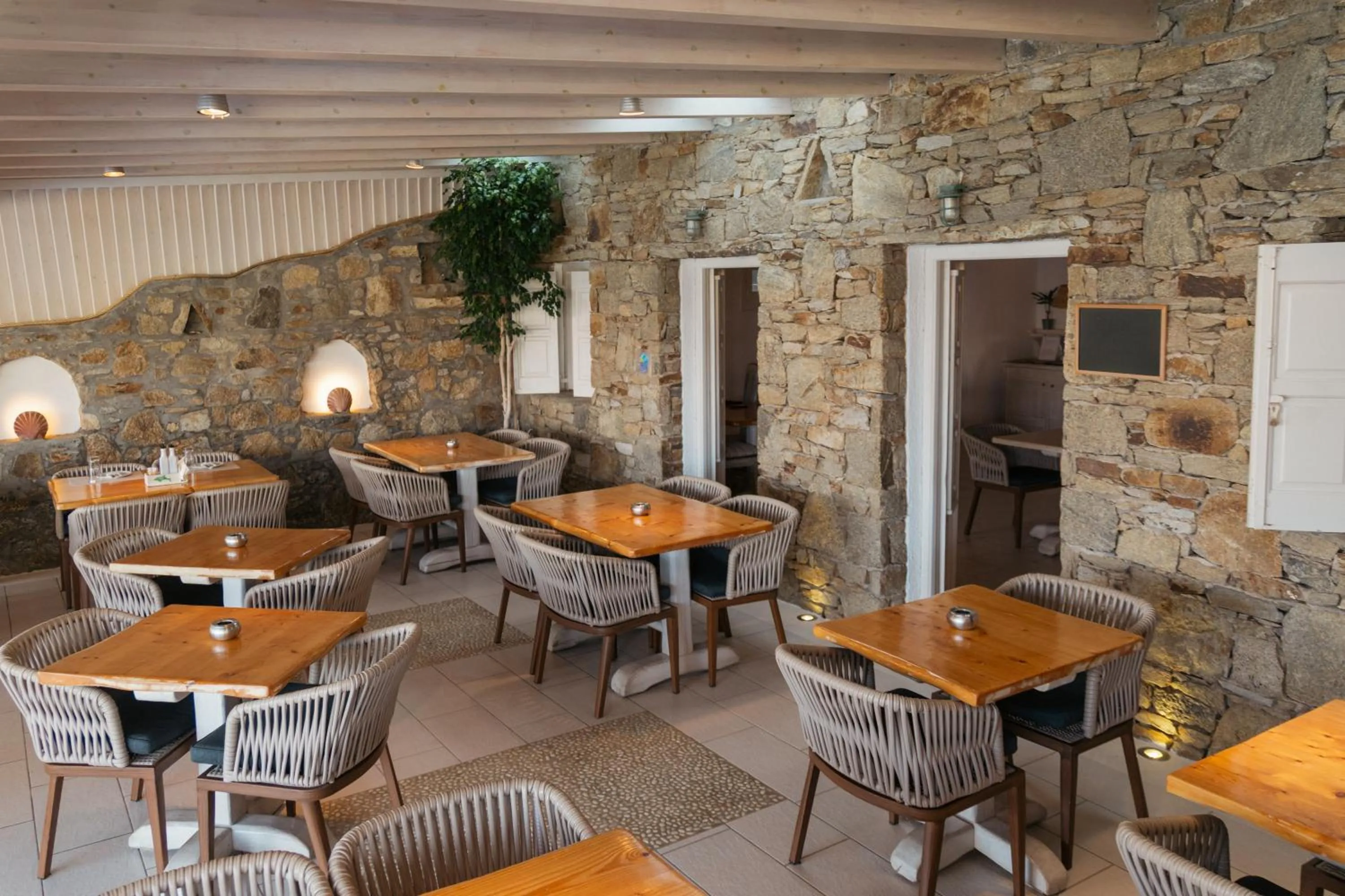 Restaurant/places to eat in Albatros Club Mykonos