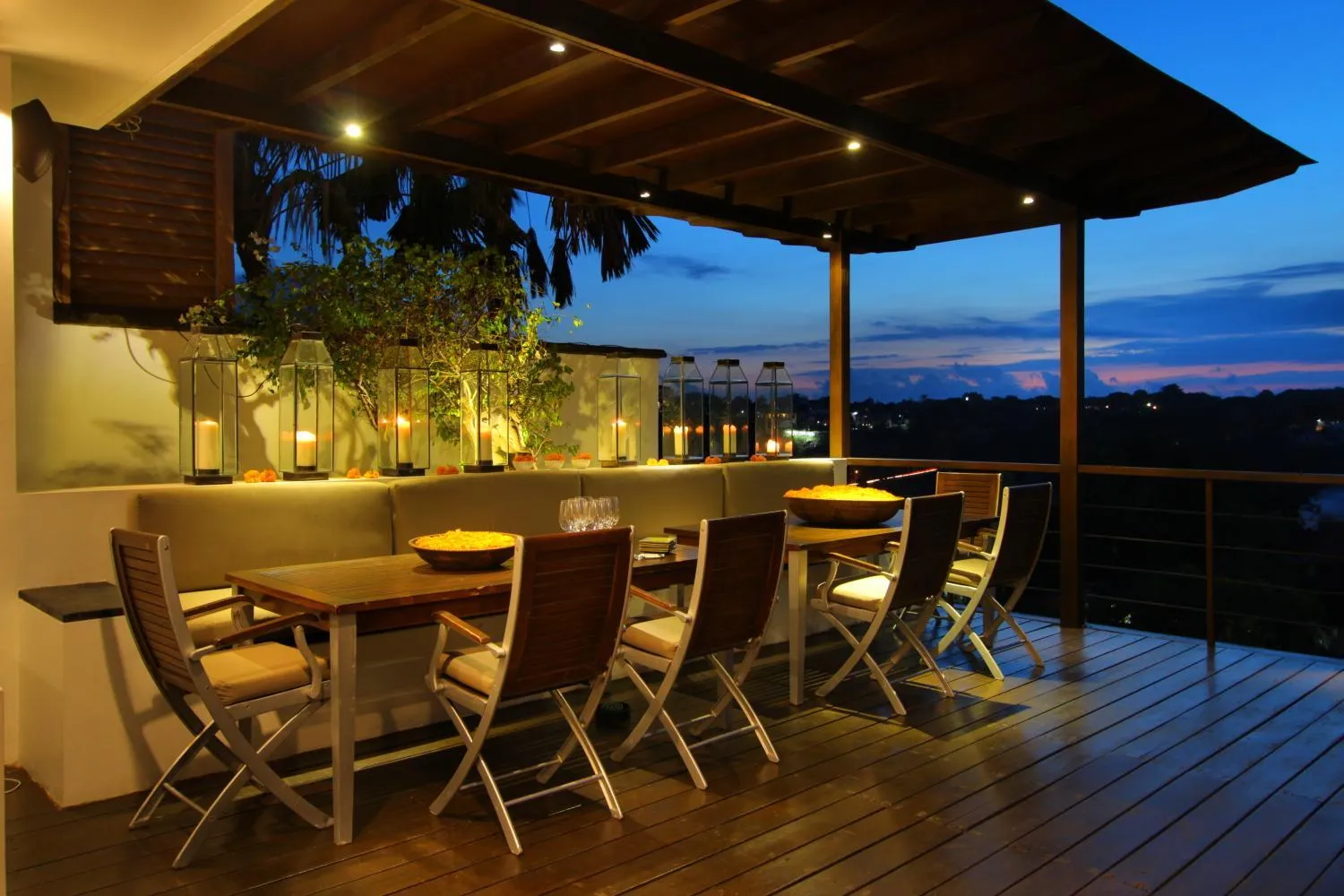 Property building in Temple Hill Residence Villa