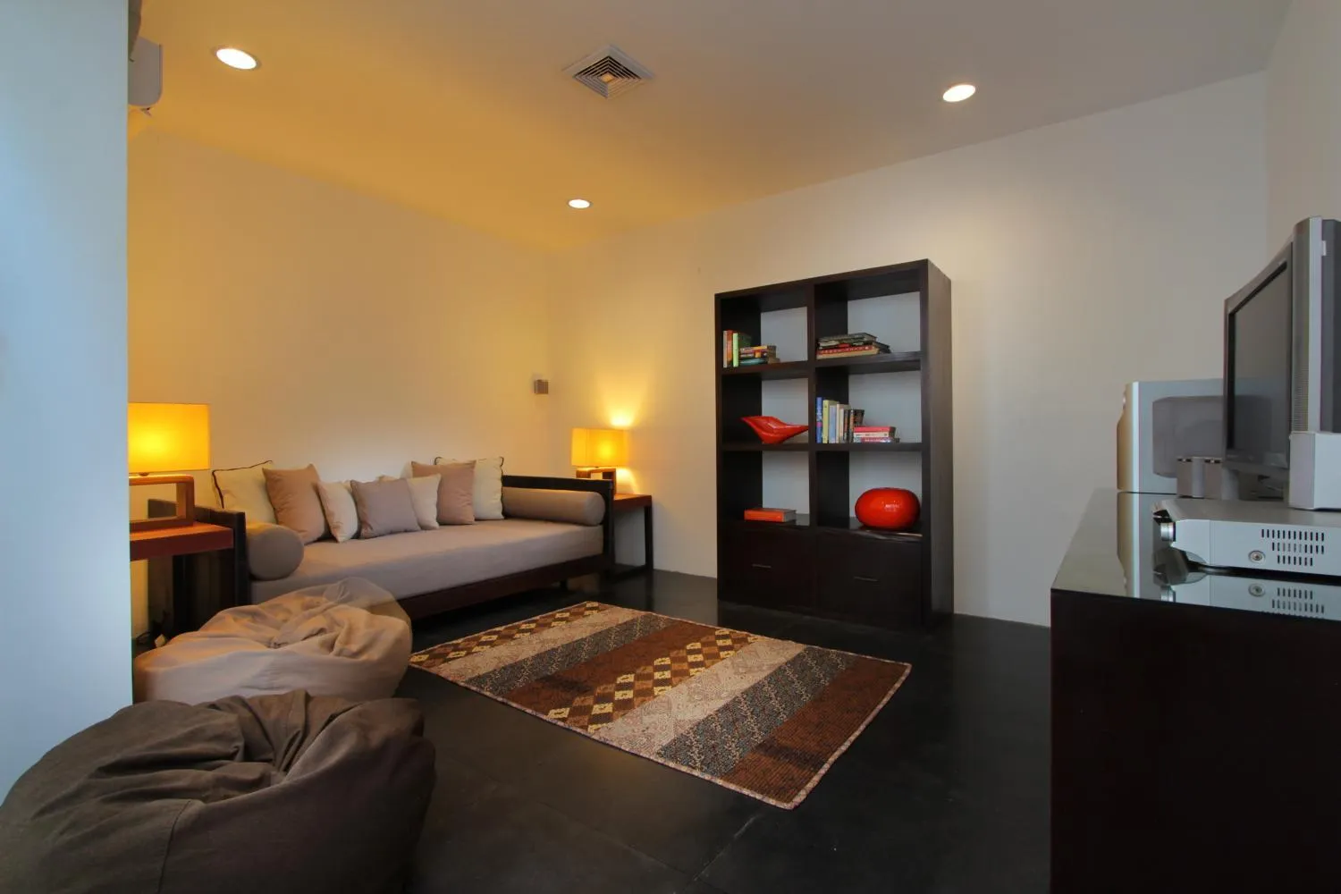 Property building, Bed in Temple Hill Residence Villa