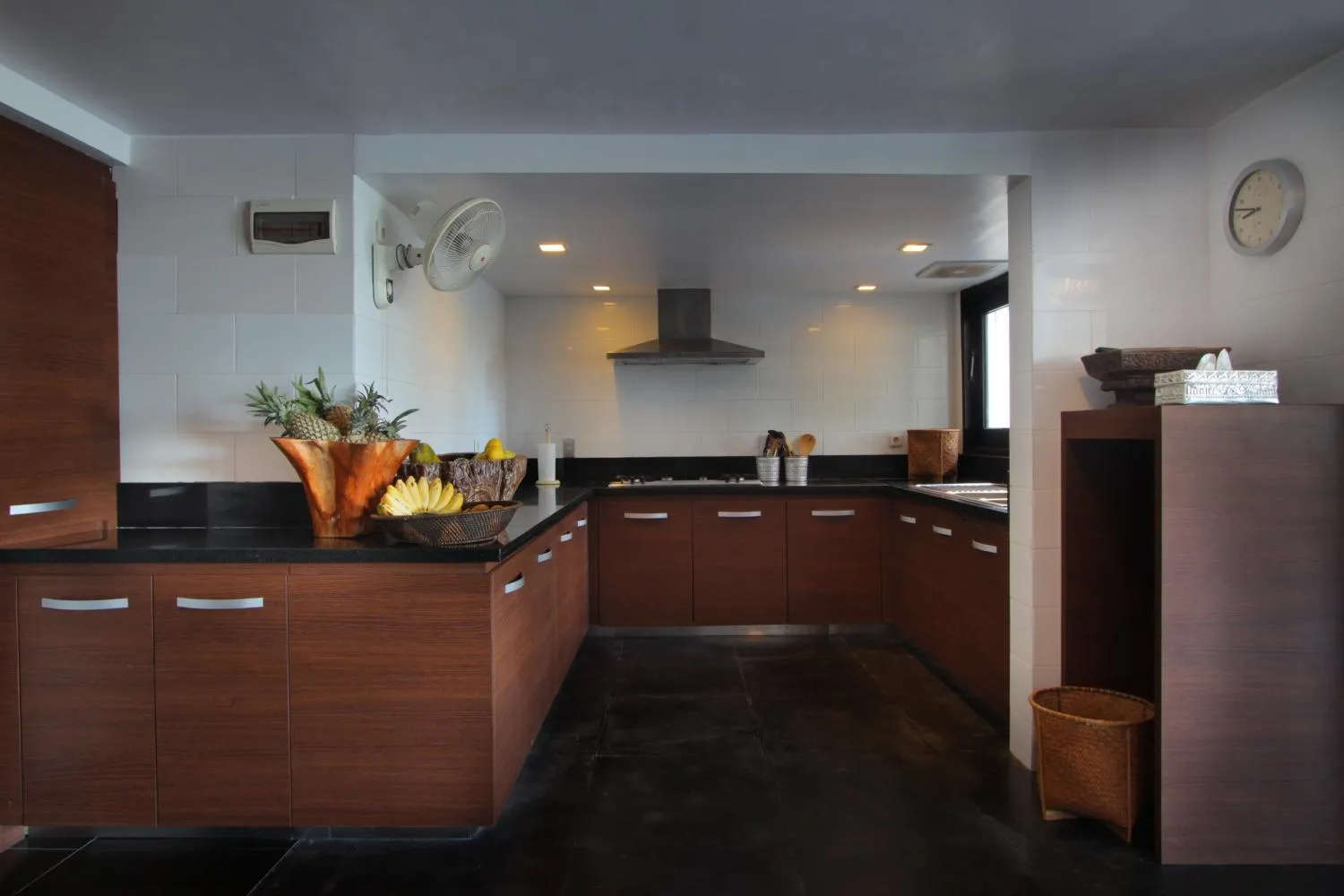 Property building in Temple Hill Residence Villa