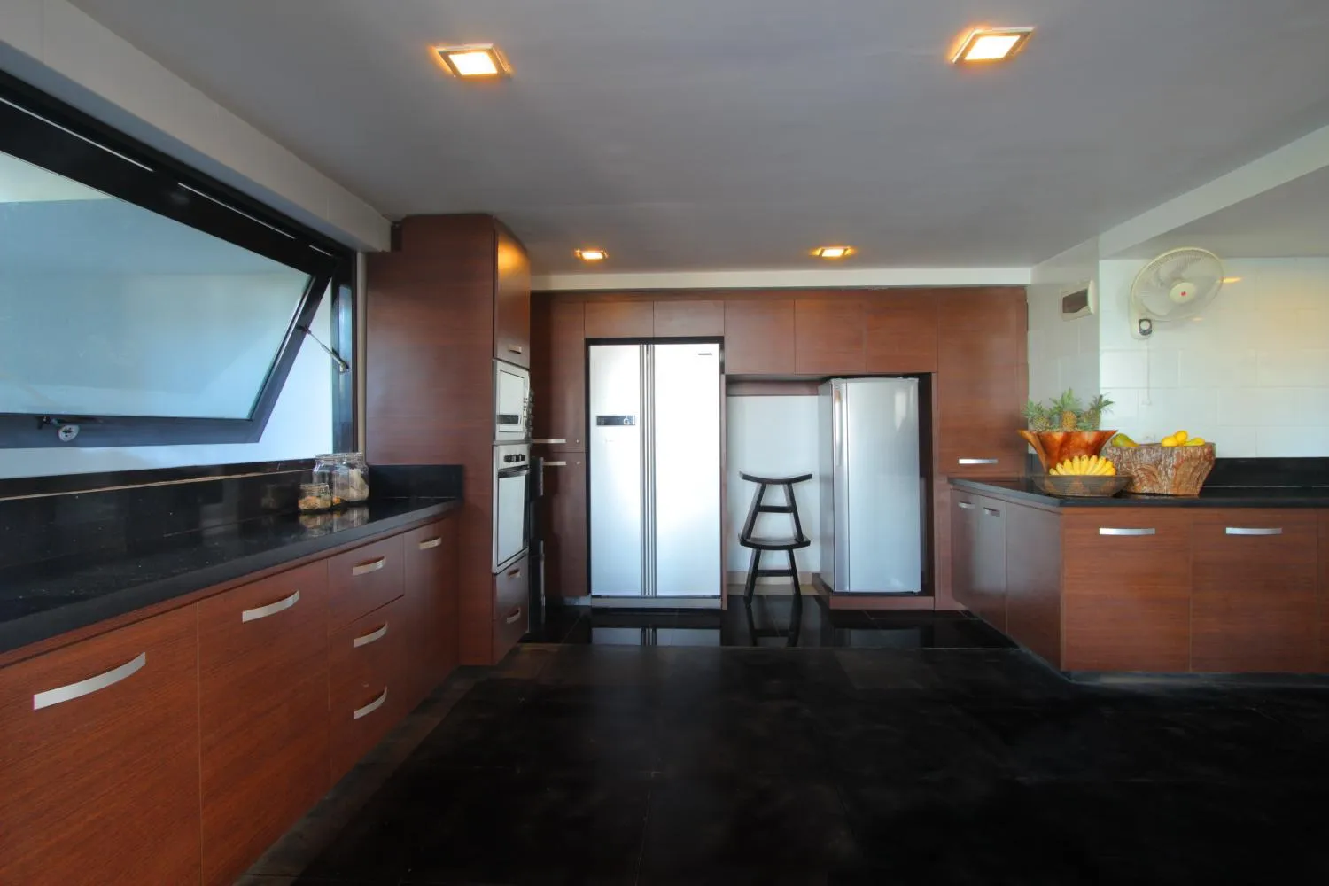 Property building in Temple Hill Residence Villa