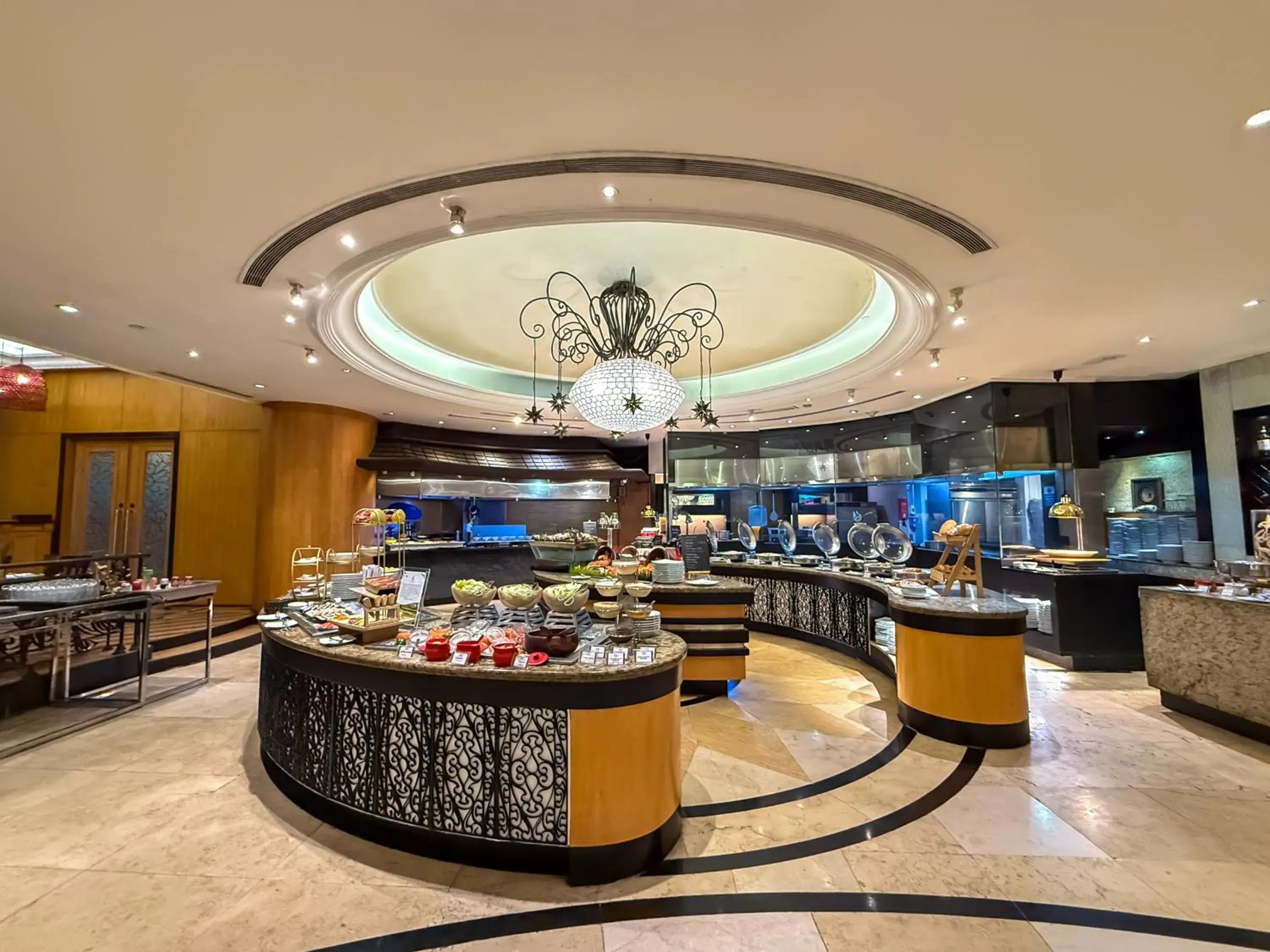 Restaurant/places to eat in The Bellevue Manila Restaurant/places to eat in The Bellevue Manila