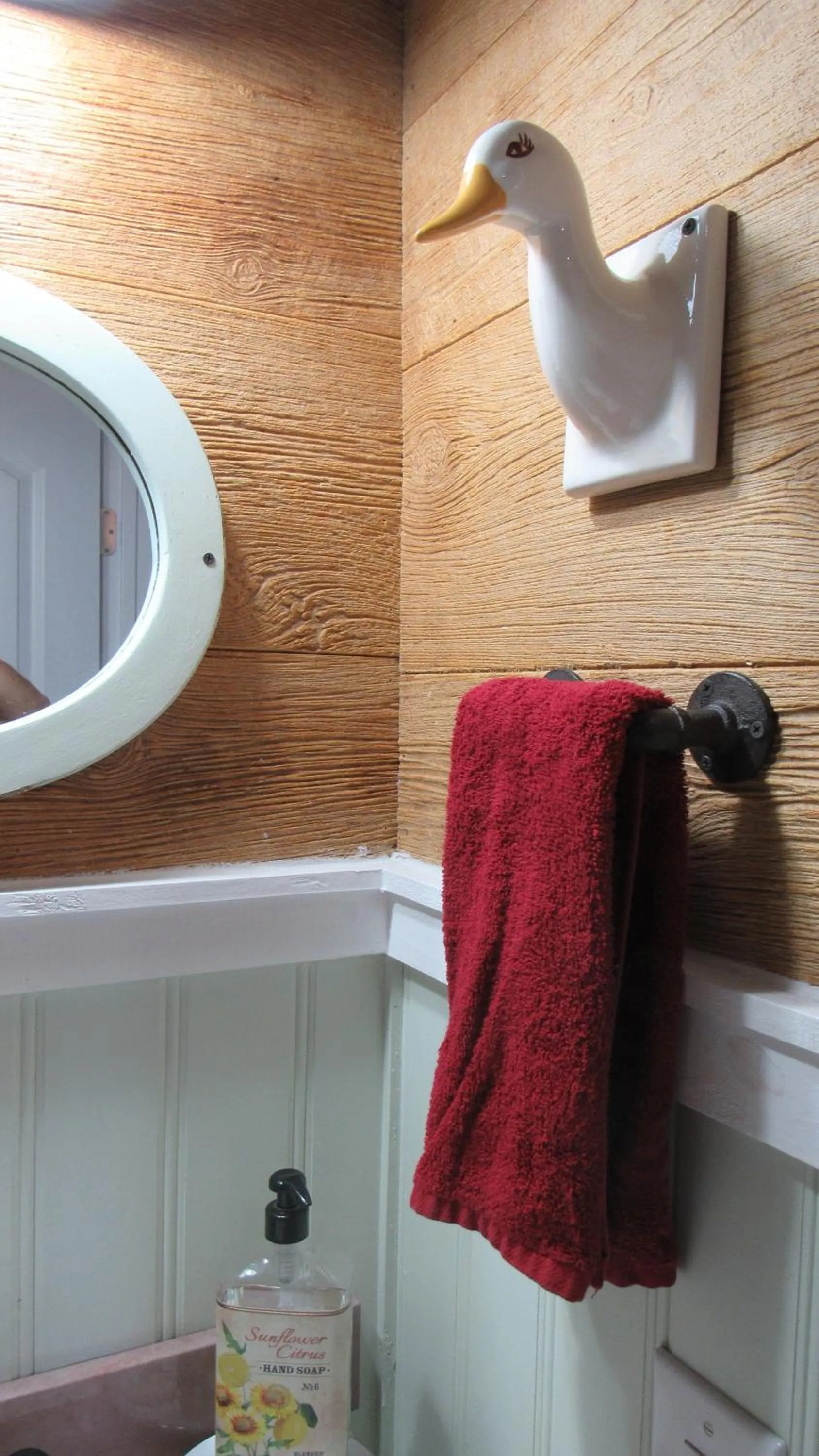 Decorative detail in The Alexander at Creek Road