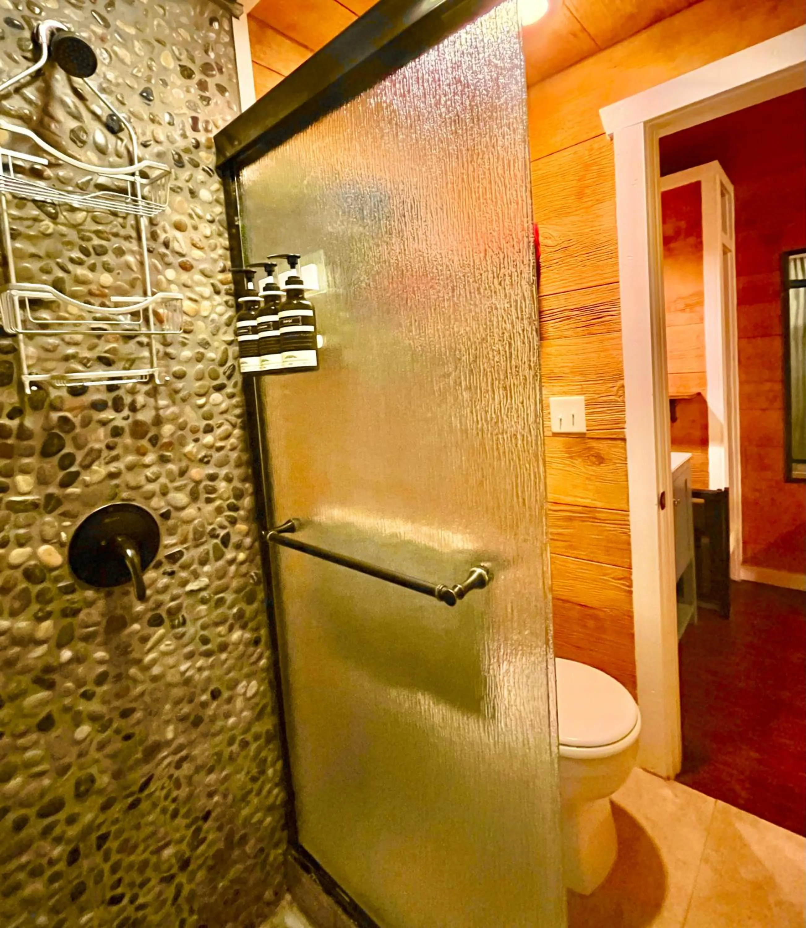 Shower in The Alexander at Creek Road