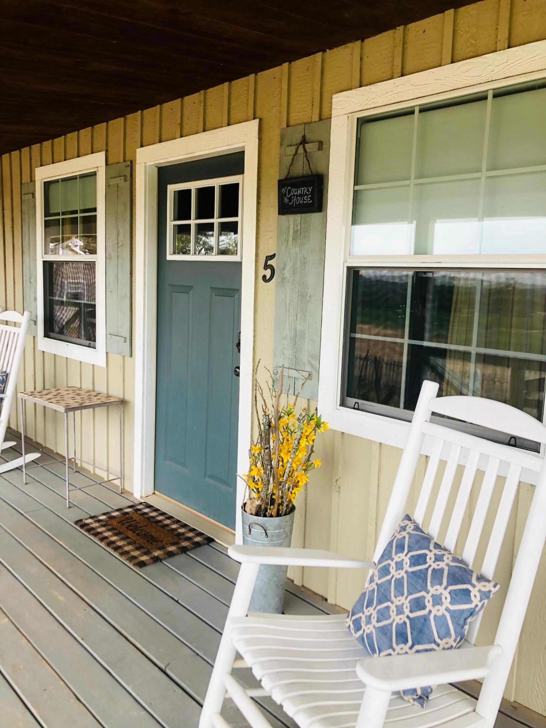 Balcony/Terrace in The Alexander at Creek Road