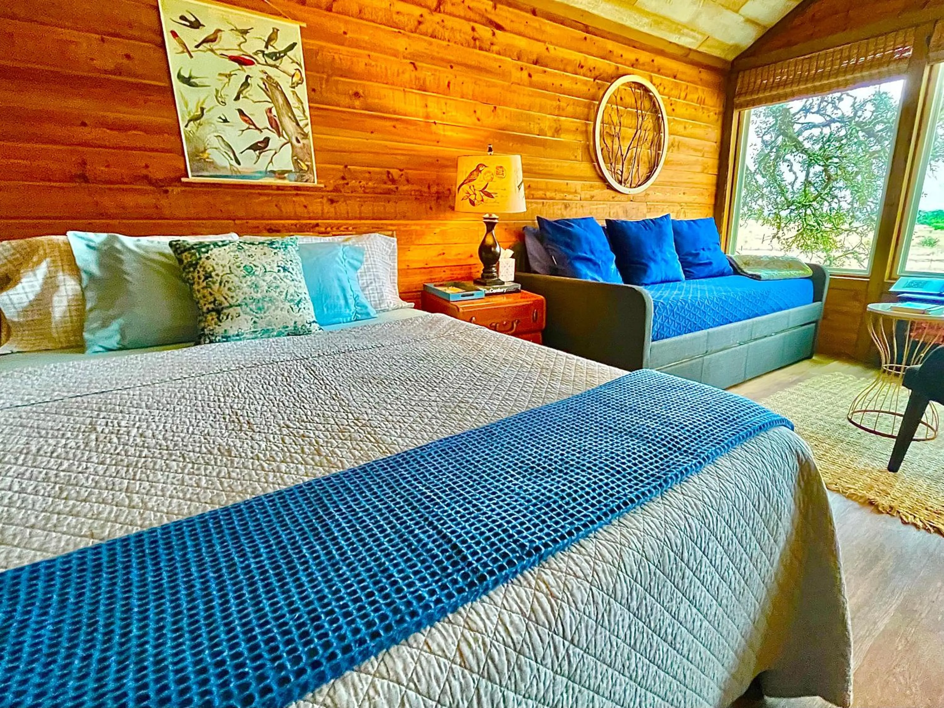 Bed in The Alexander at Creek Road