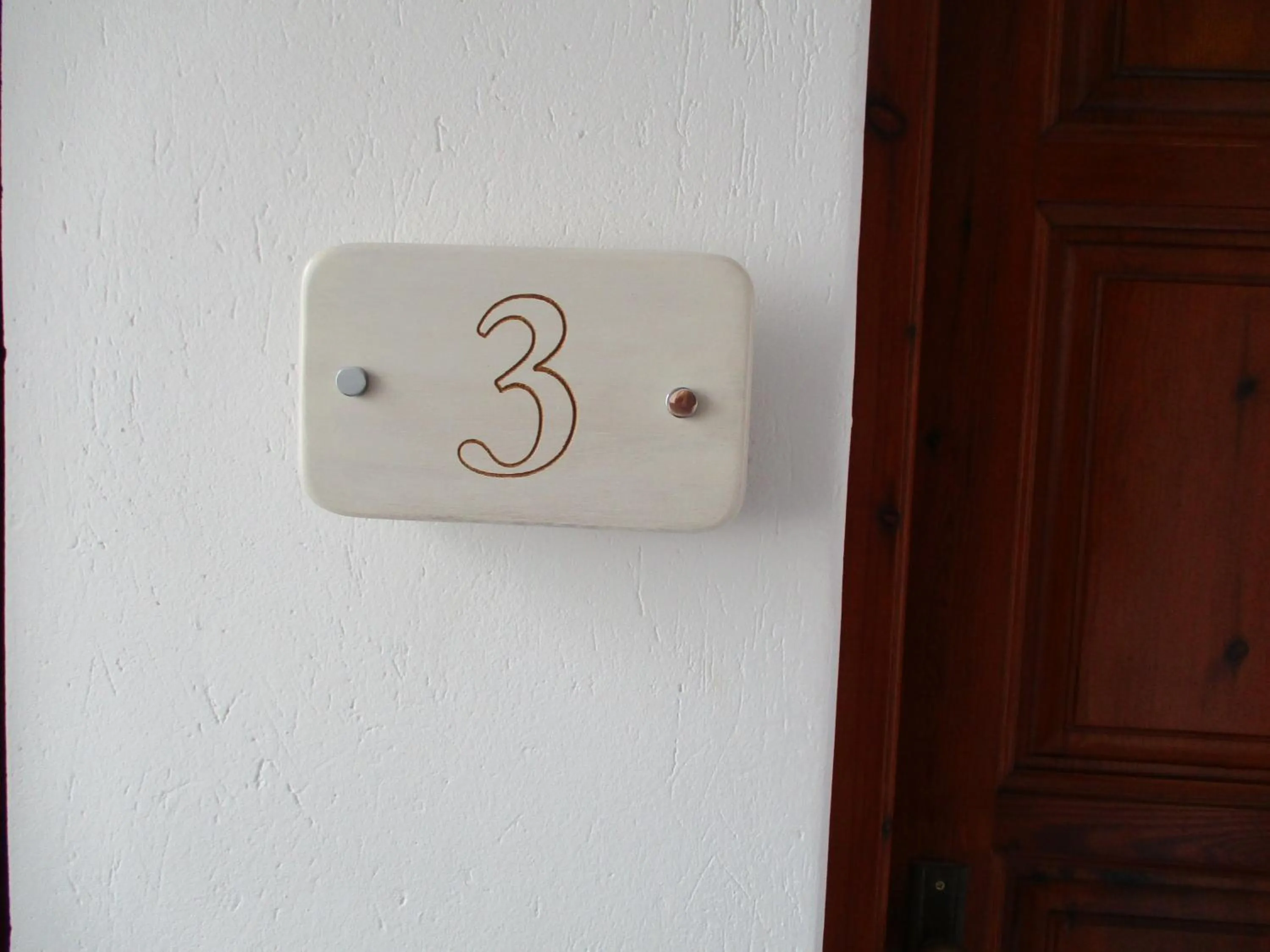 Decorative detail in Kapetanos Rooms