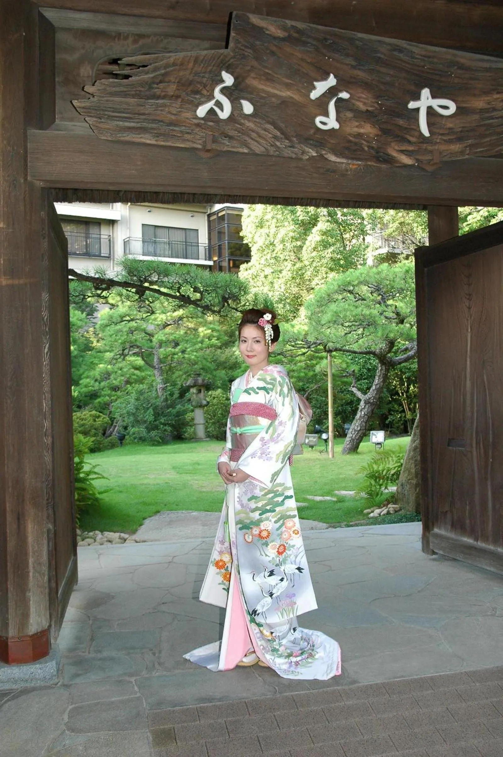 Property building in Funaya