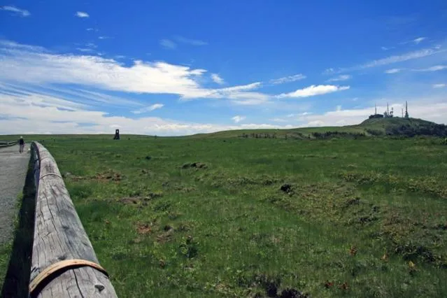 Nearby landmark in Shirakabako View Hotel