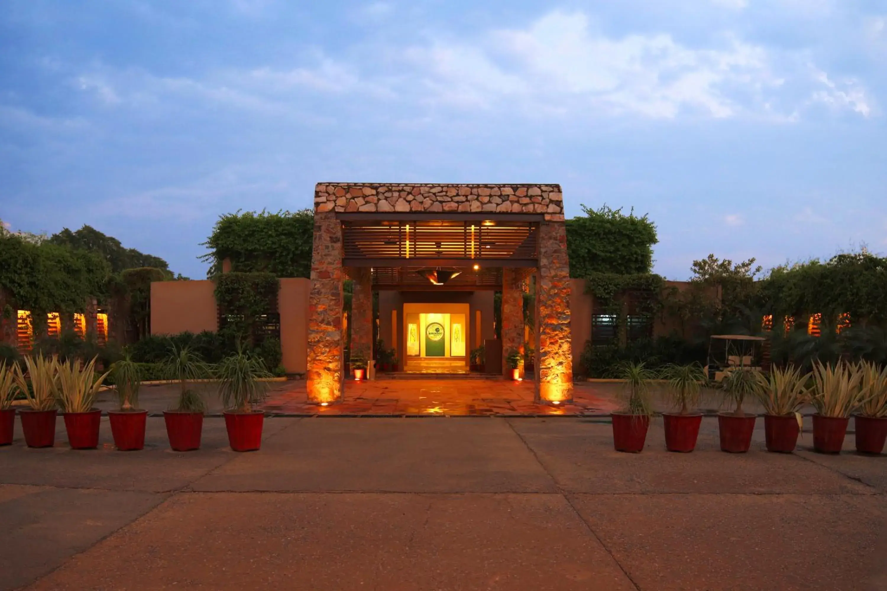 Lemon Tree Hotel, Tarudhan Valley, Manesar Lemon Tree Hotel, Tarudhan Valley, Manesar