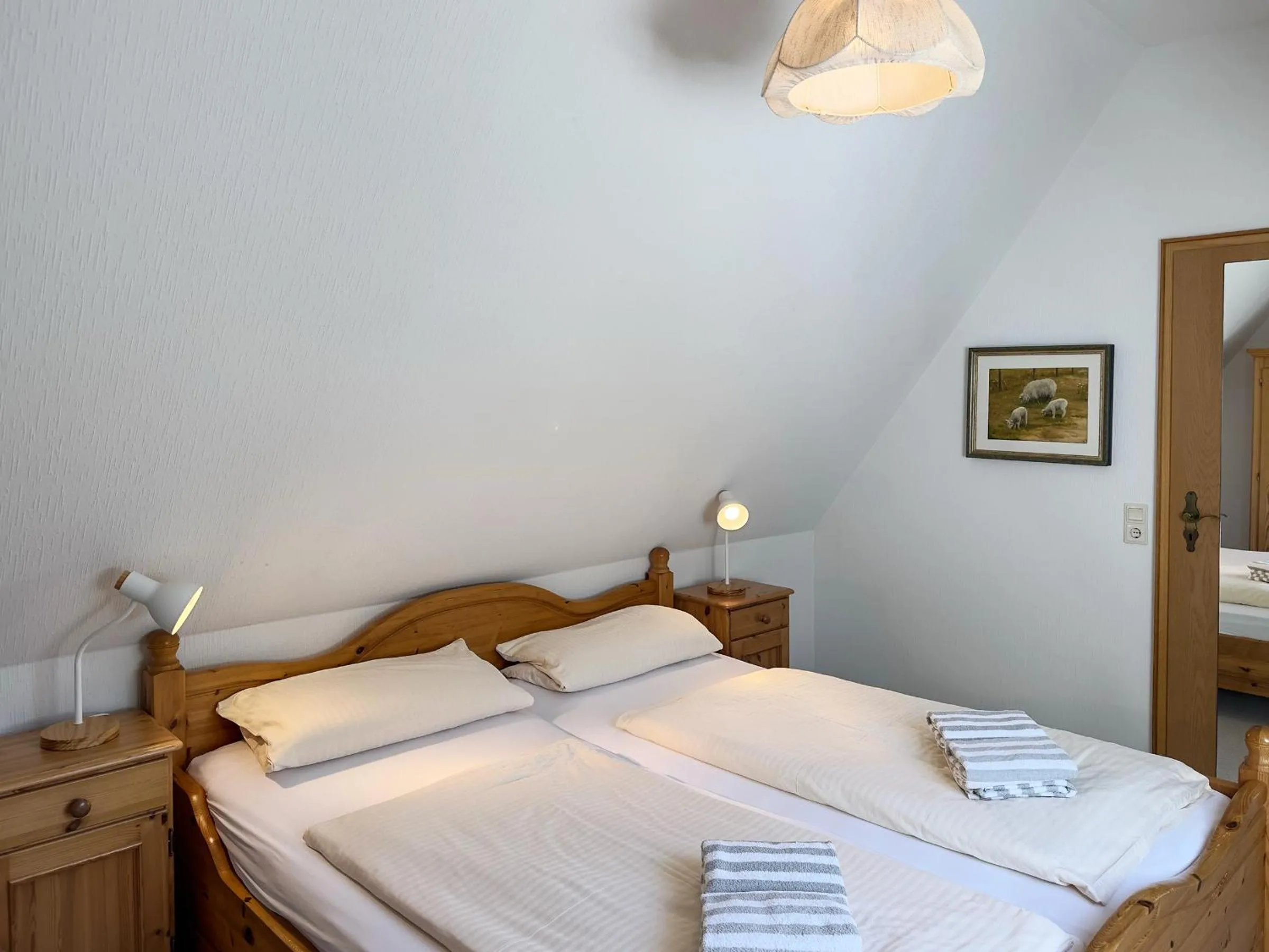 Bedroom, Bed in Haus *Üüs Aran* Wohnung Nr. 6