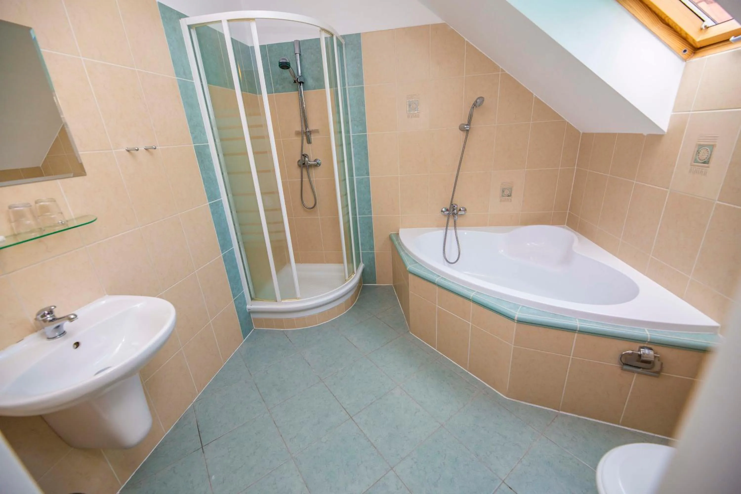 Shower in Pension KA.PR