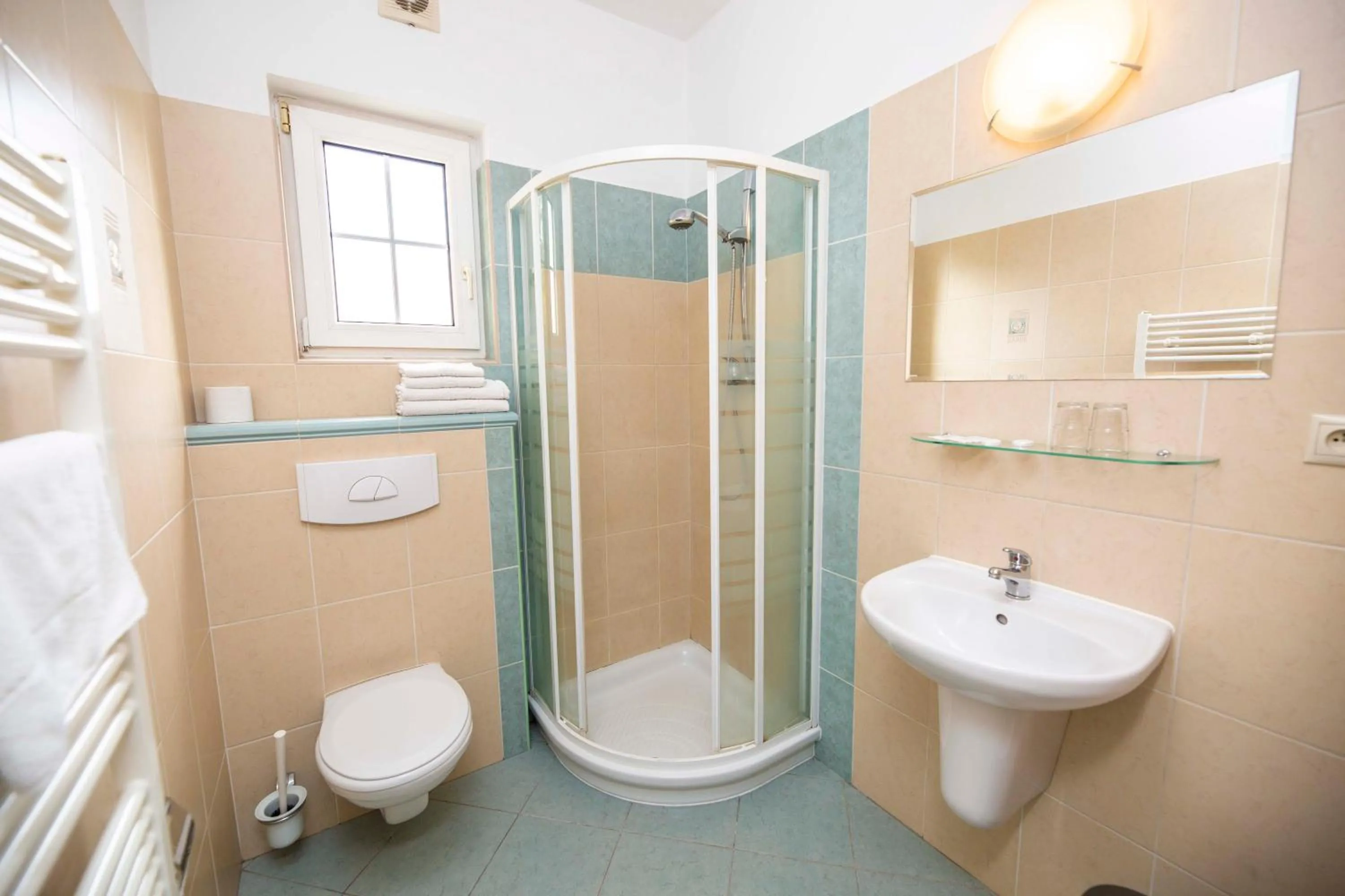 Shower in Pension KA.PR