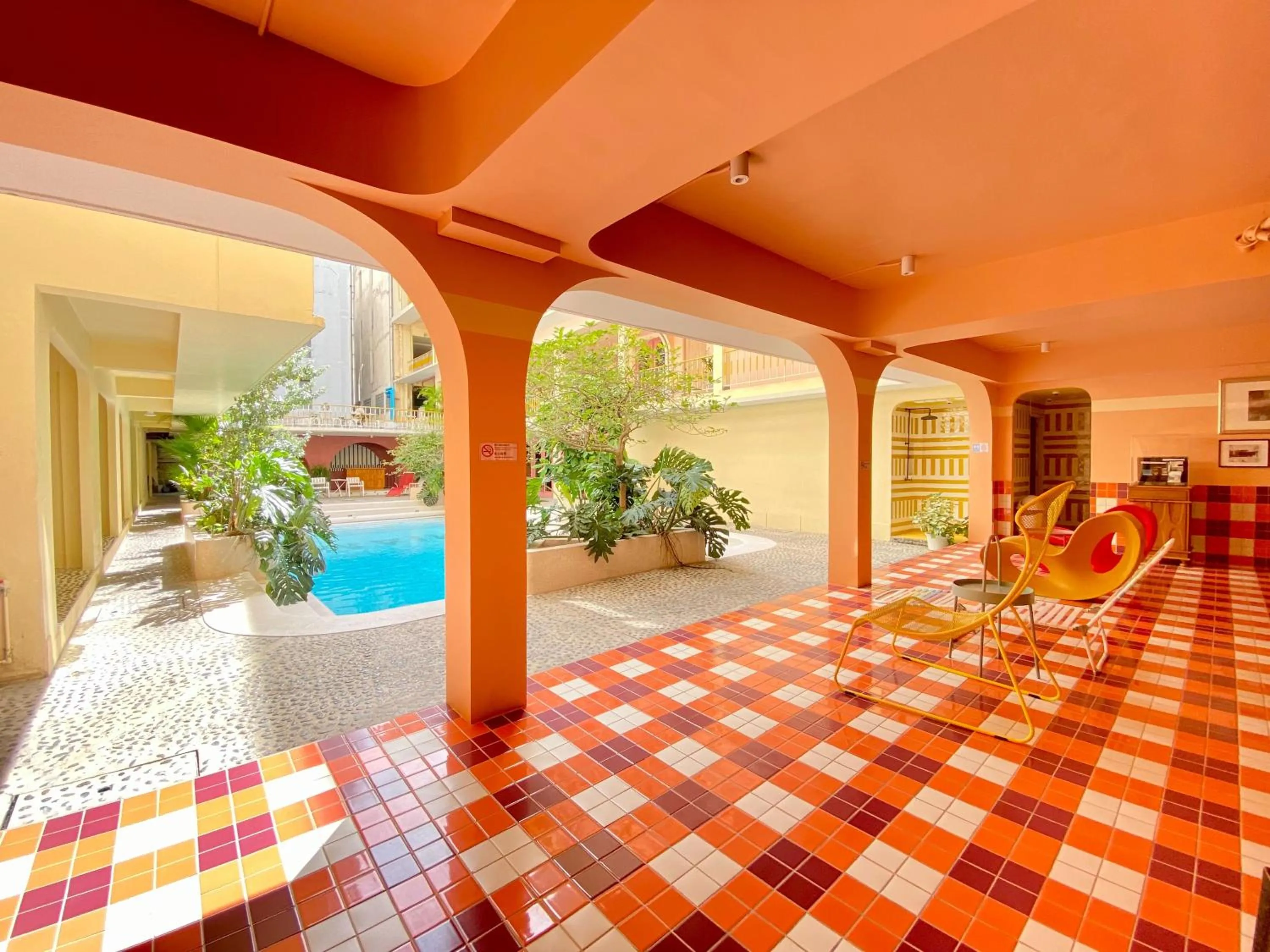 Seating area in Miami Hotel Bangkok