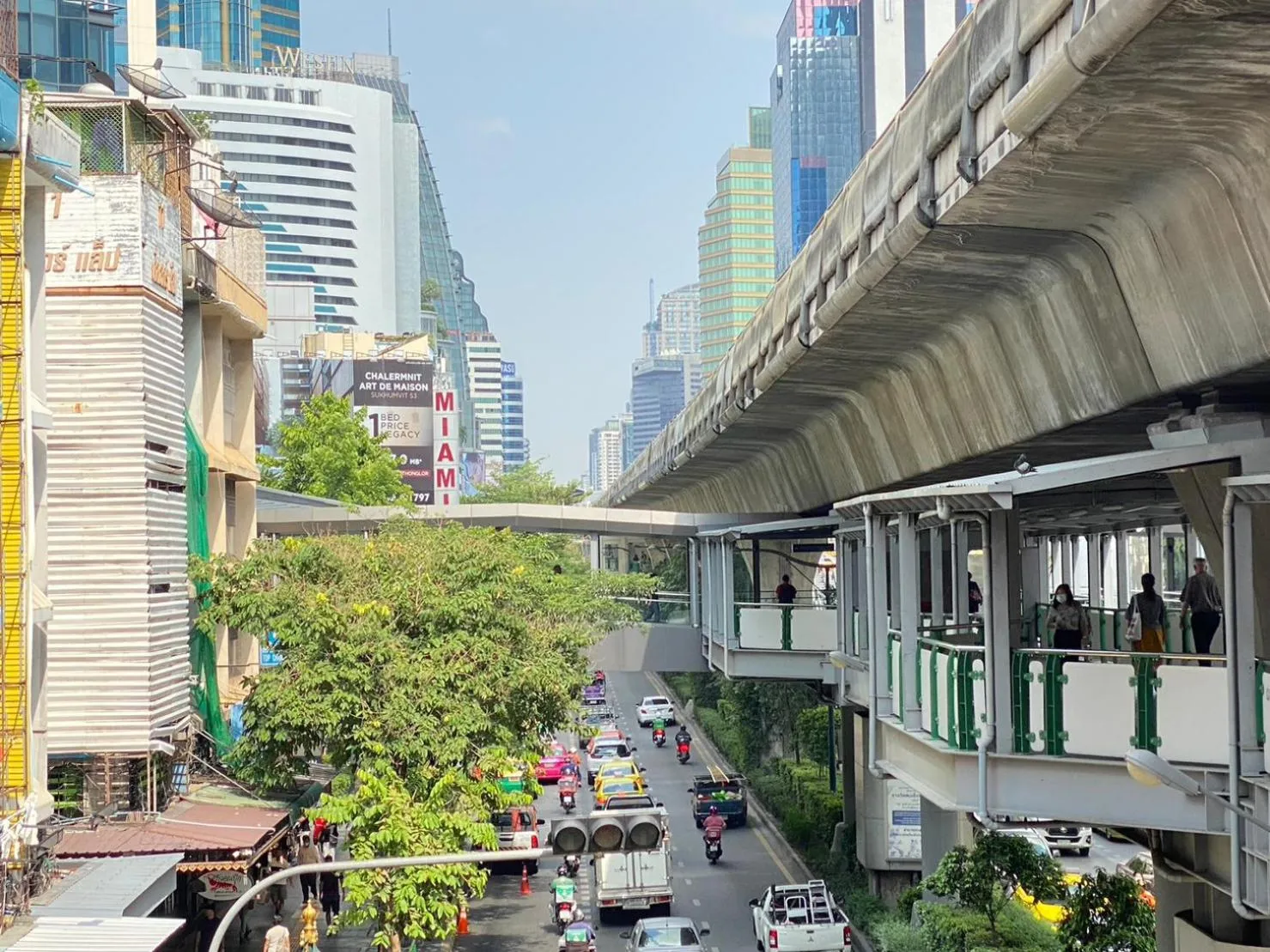 City view in Miami Hotel Bangkok