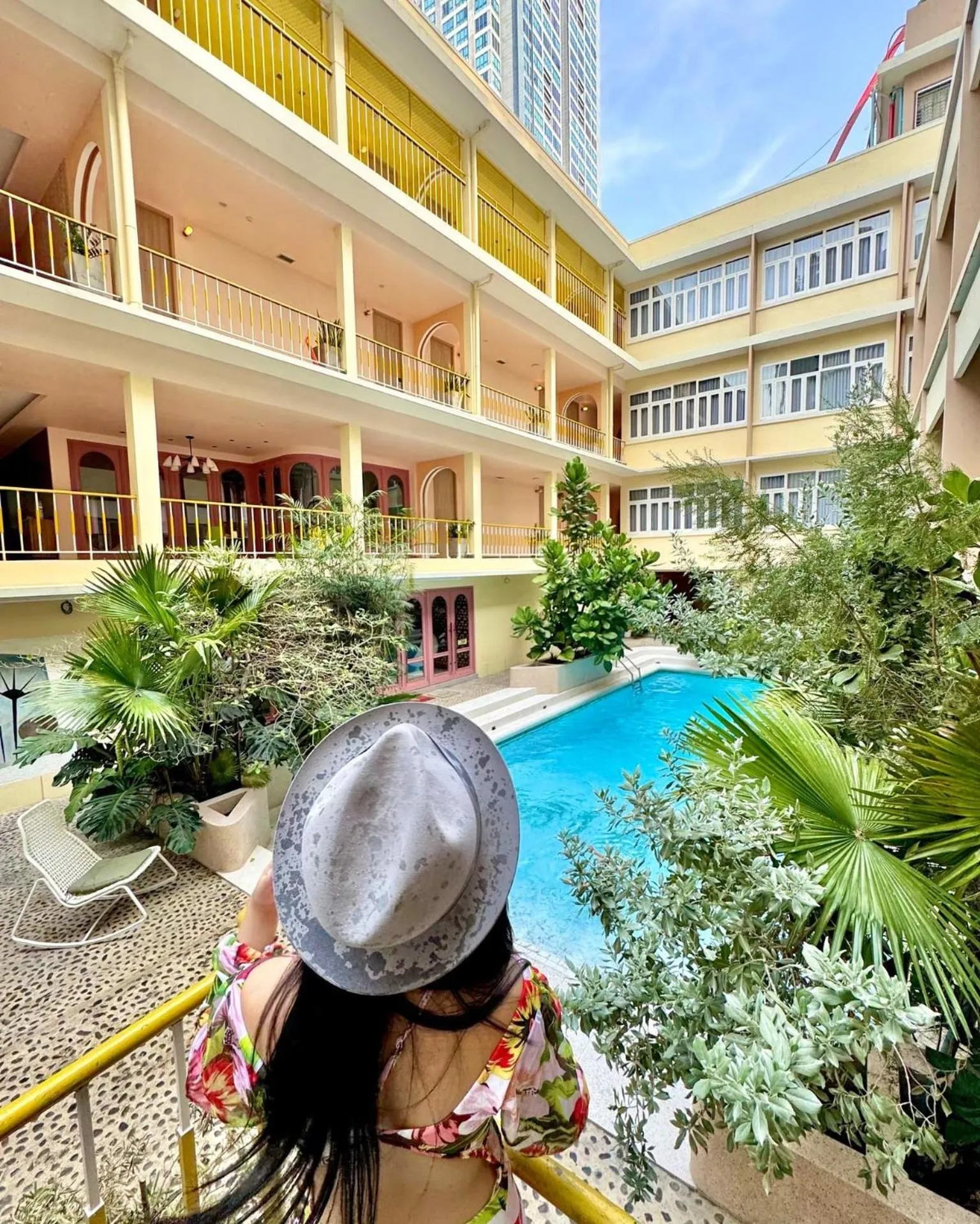 Property building in Miami Hotel Bangkok