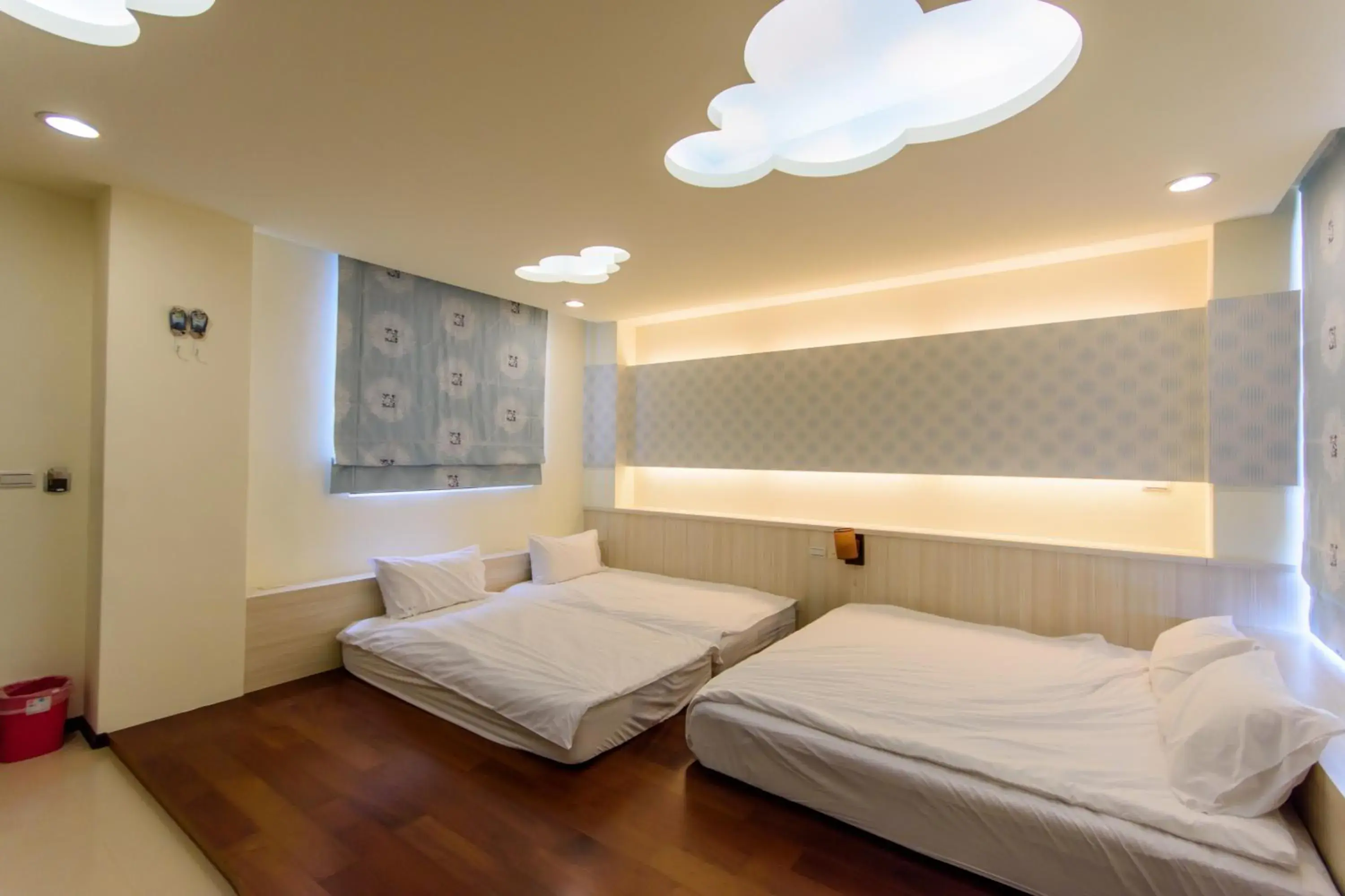 Quadruple Room with Sea View in Tiramisu places Sea view Homestay Quadruple Room with Sea View in Tiramisu places Sea view Homestay