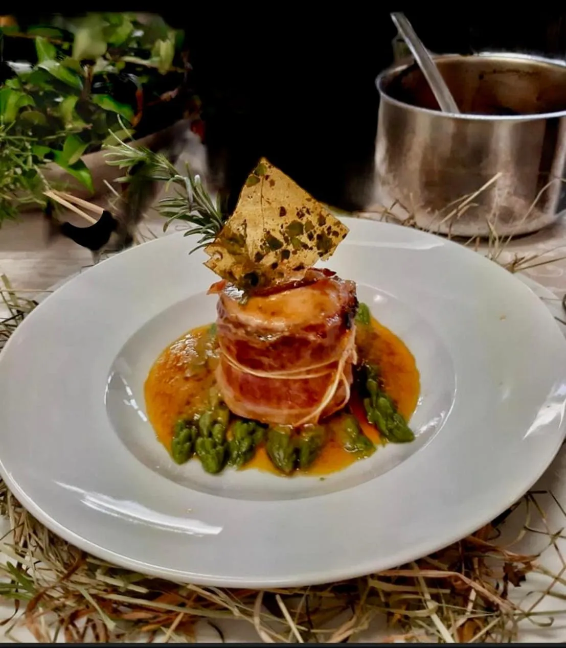 Food and drinks in Hotel La Perla