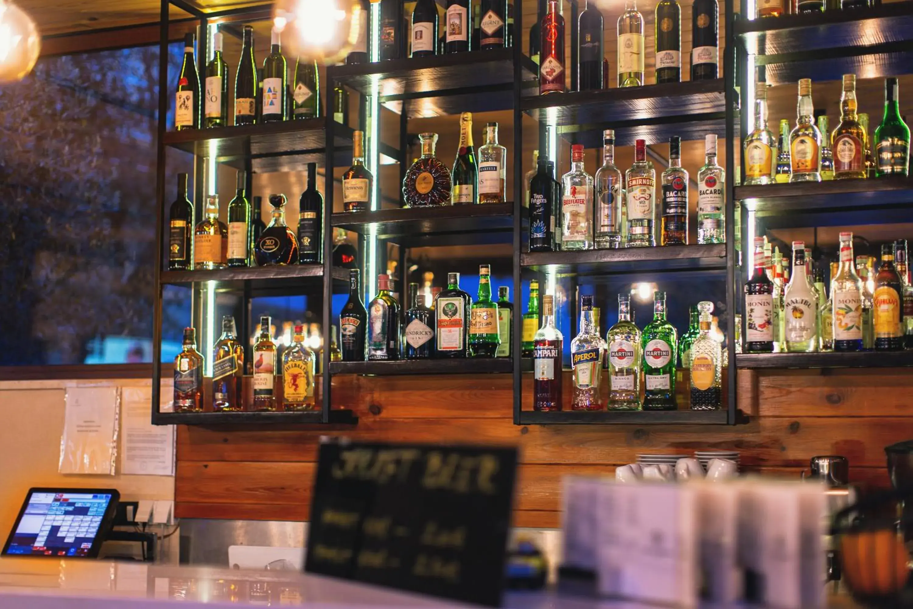 Lounge or bar in Hotel Harmony by Aycon Lounge or bar in Hotel Harmony by Aycon